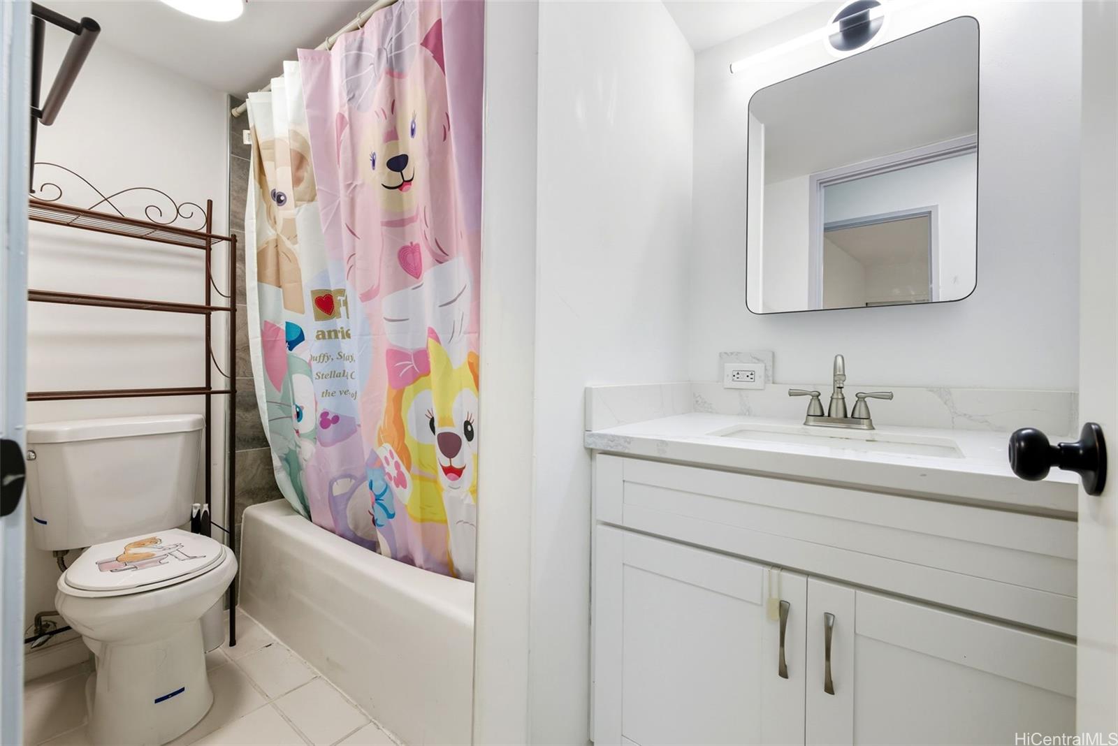 Century West condo # 1616, Honolulu, Hawaii - photo 13 of 23