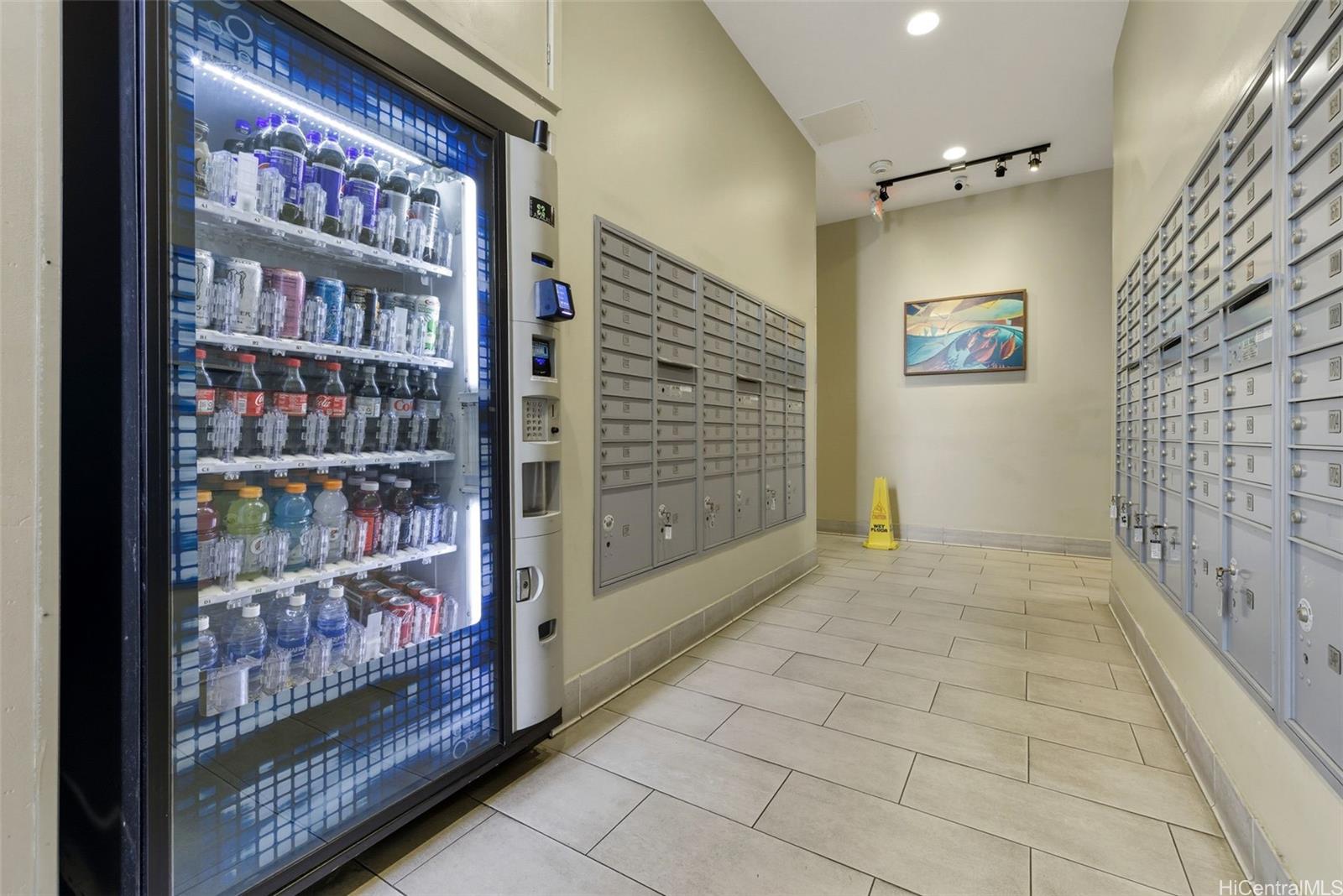 Century West condo # 1616, Honolulu, Hawaii - photo 20 of 23