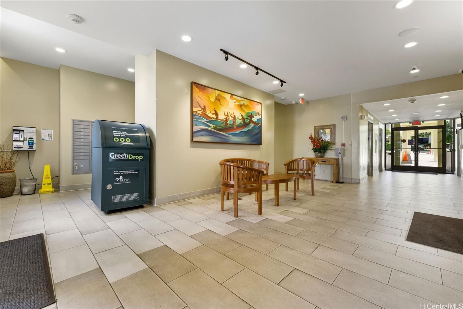 Century West condo # 1616, Honolulu, Hawaii - photo 21 of 23