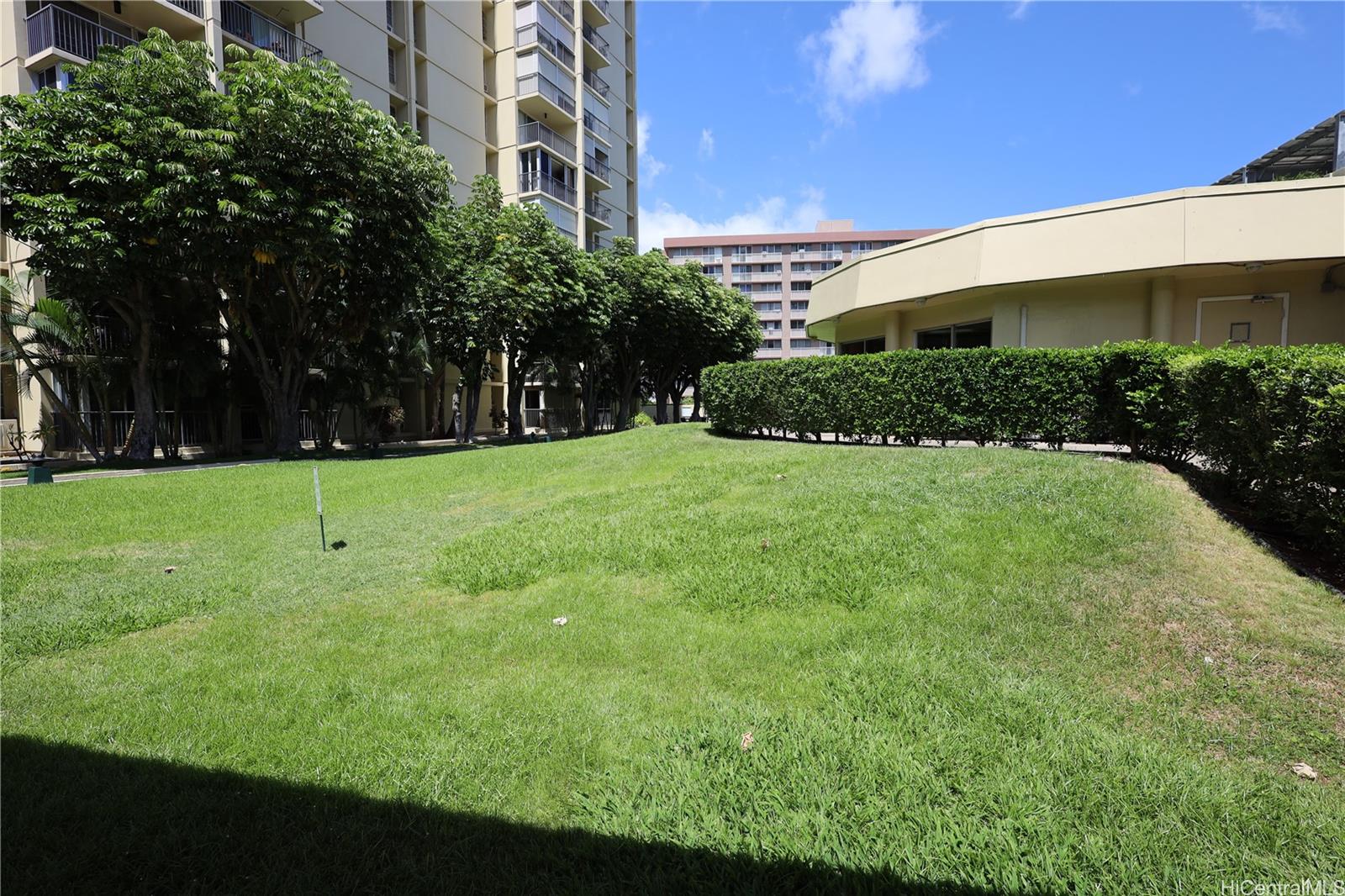 Century West condo # 1713, Honolulu, Hawaii - photo 5 of 19