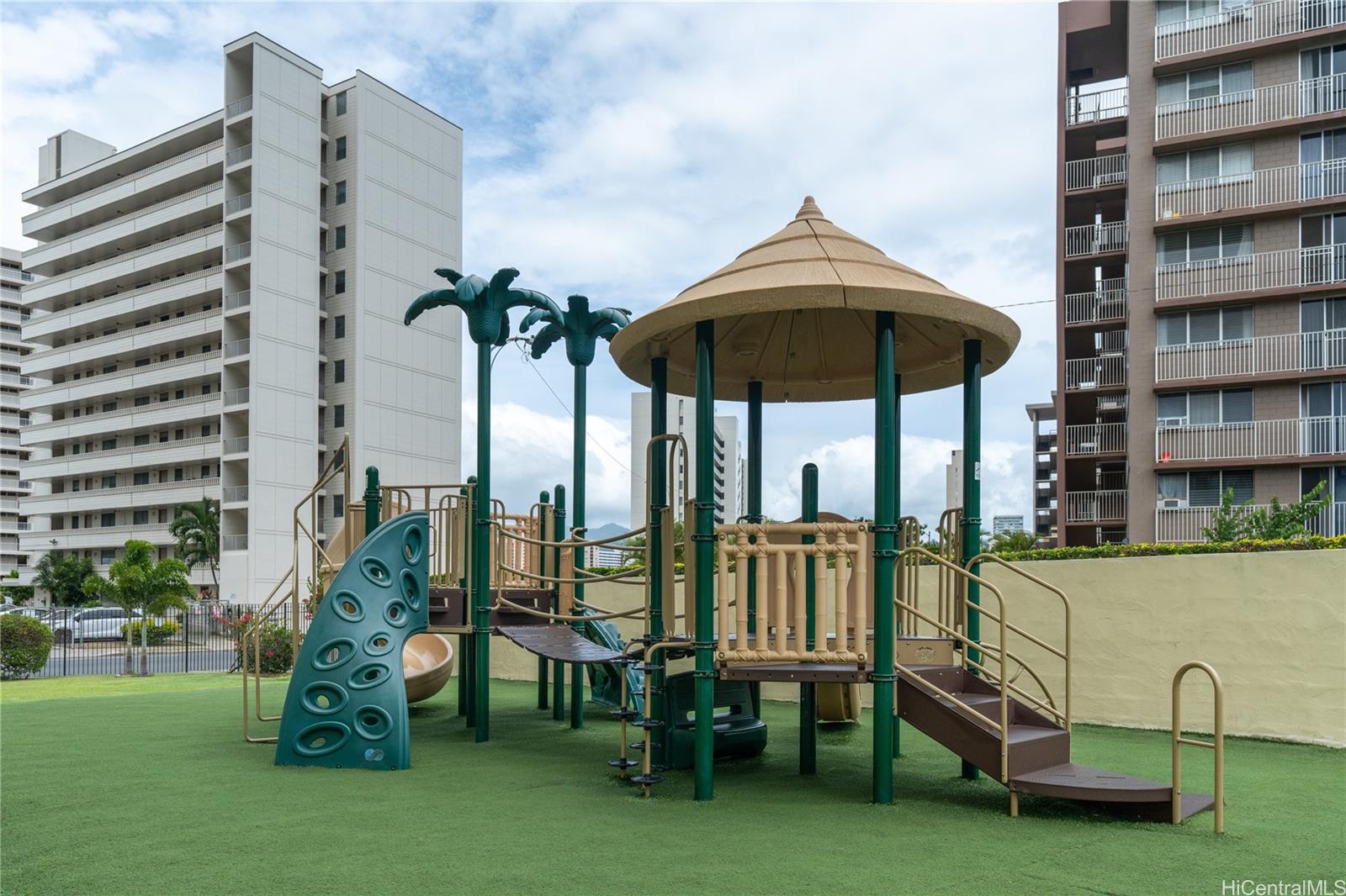 CENTURY WEST condo # 1804, Honolulu, Hawaii - photo 21 of 22