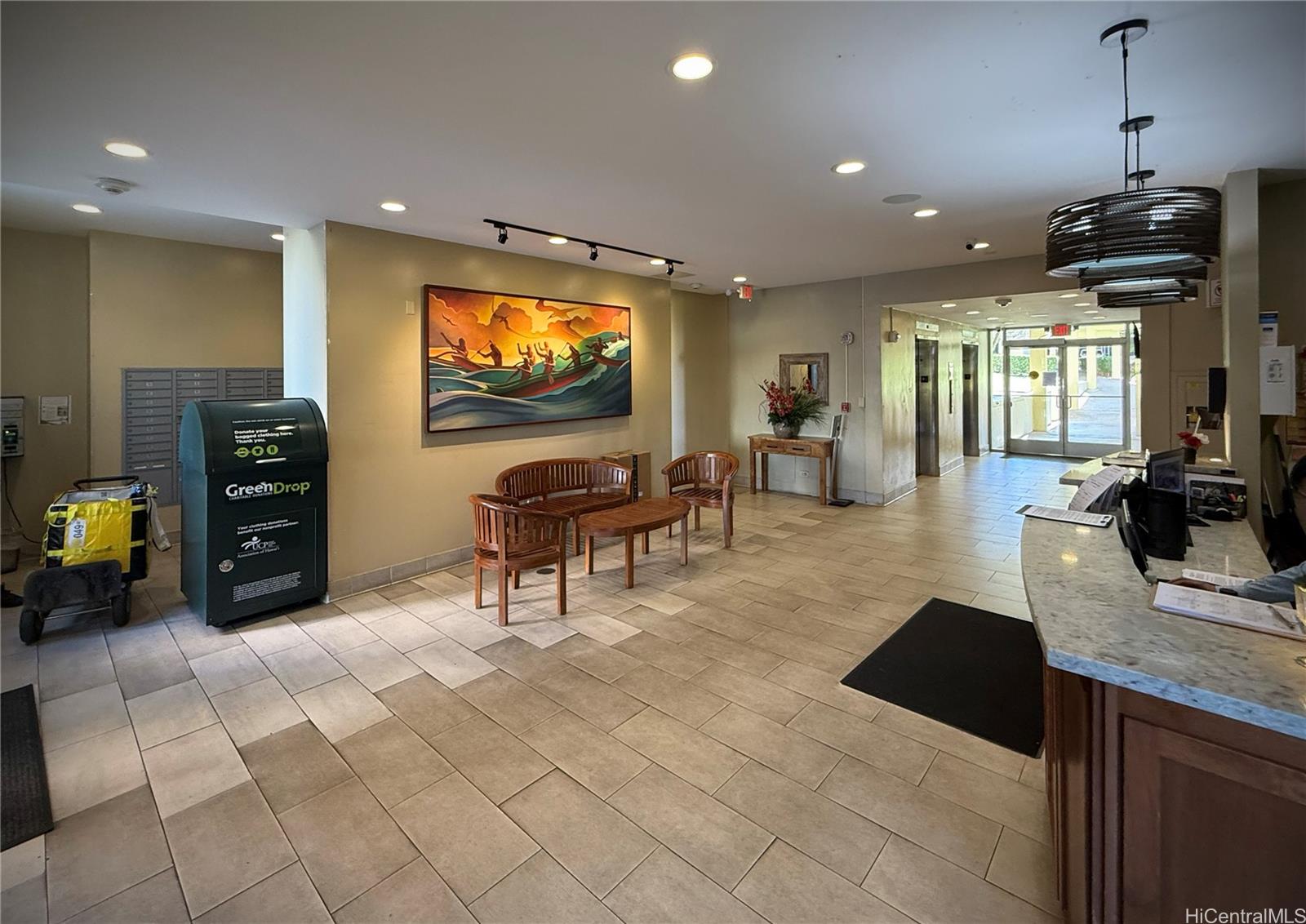 Century West condo # 1906, Honolulu, Hawaii - photo 14 of 25