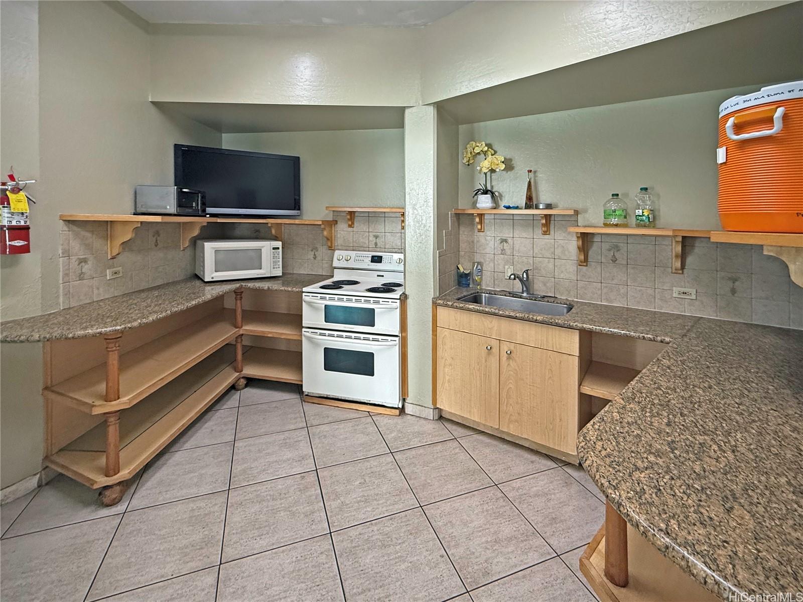 Century West condo # 1906, Honolulu, Hawaii - photo 20 of 25