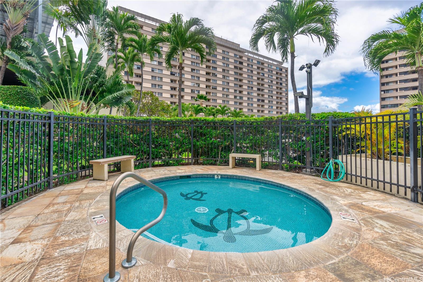 Century West condo # 1907, Honolulu, Hawaii - photo 21 of 23