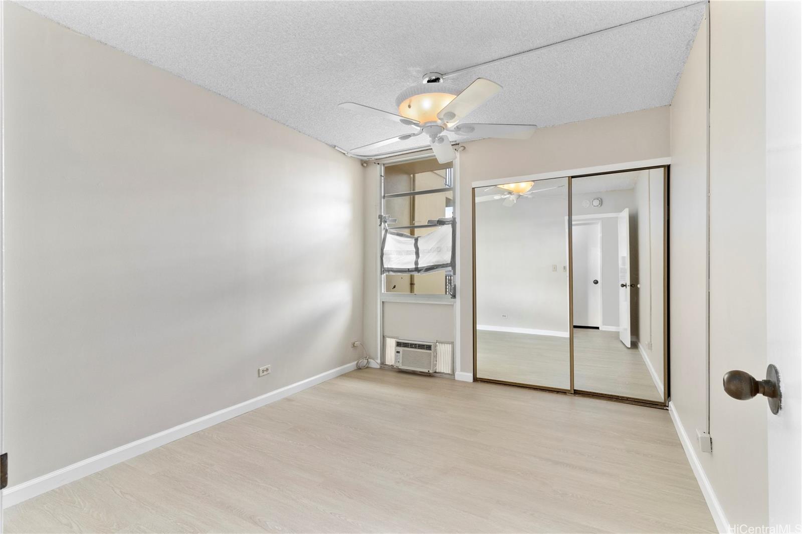 Century West condo # 1914, Honolulu, Hawaii - photo 14 of 17