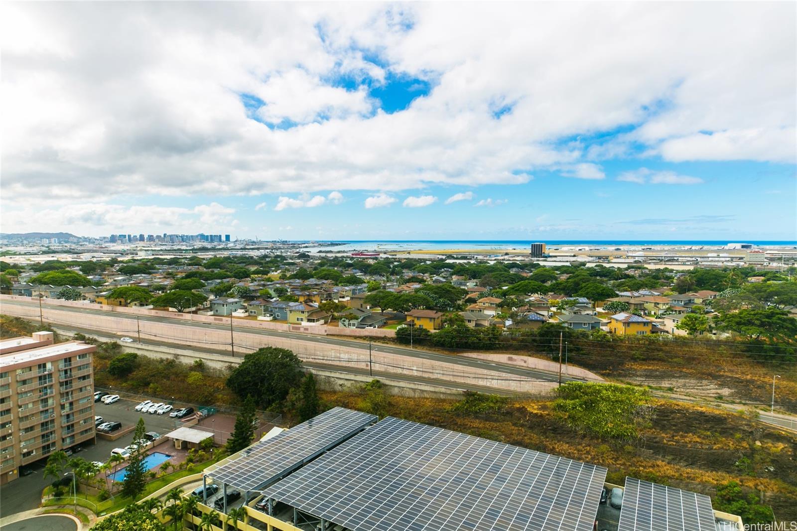 Century West condo # 2111, Honolulu, Hawaii - photo 5 of 25