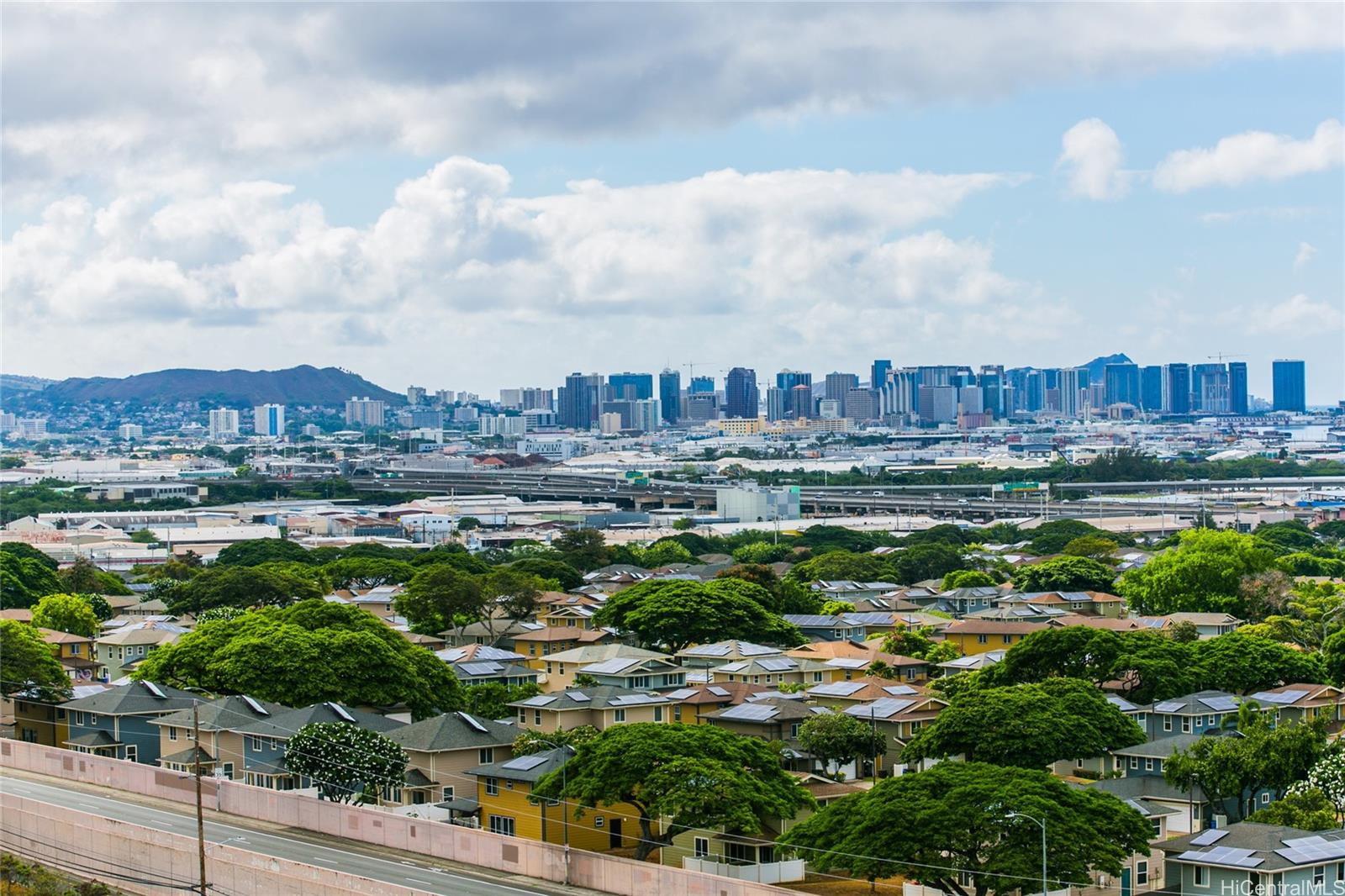 Century West condo # 2111, Honolulu, Hawaii - photo 6 of 25