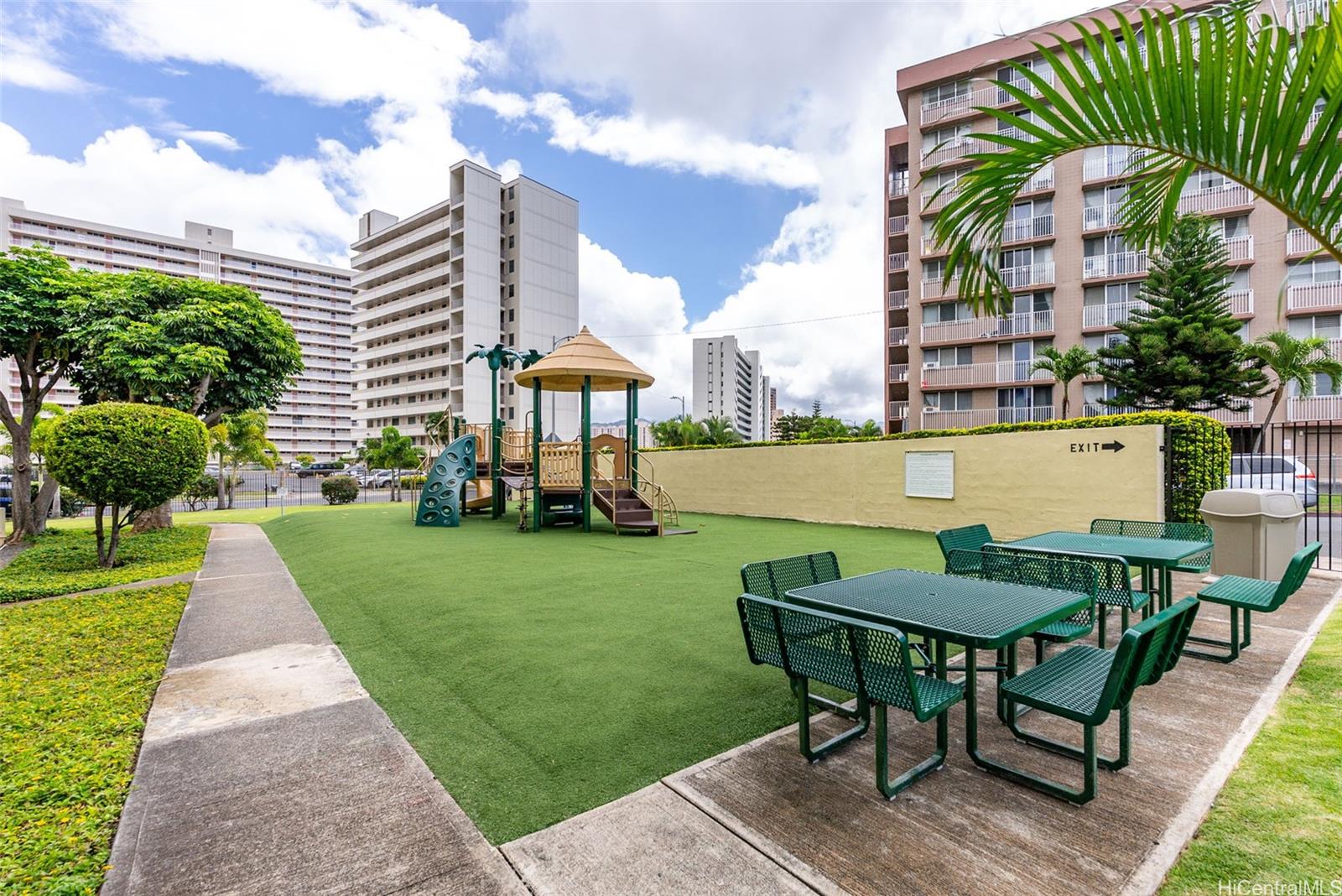 Century West condo # 509, Honolulu, Hawaii - photo 23 of 24