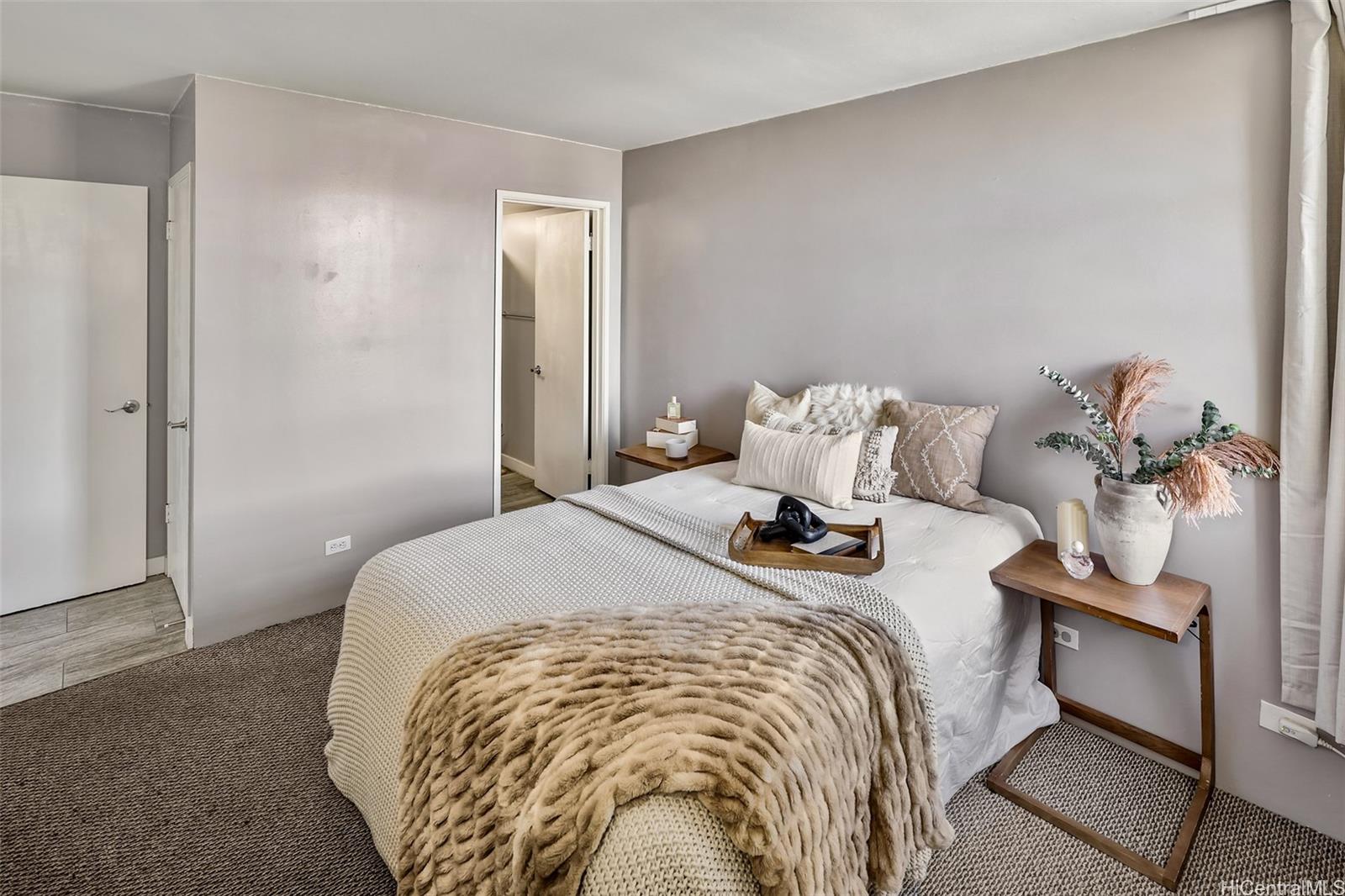 Century West condo # 613, Honolulu, Hawaii - photo 19 of 25