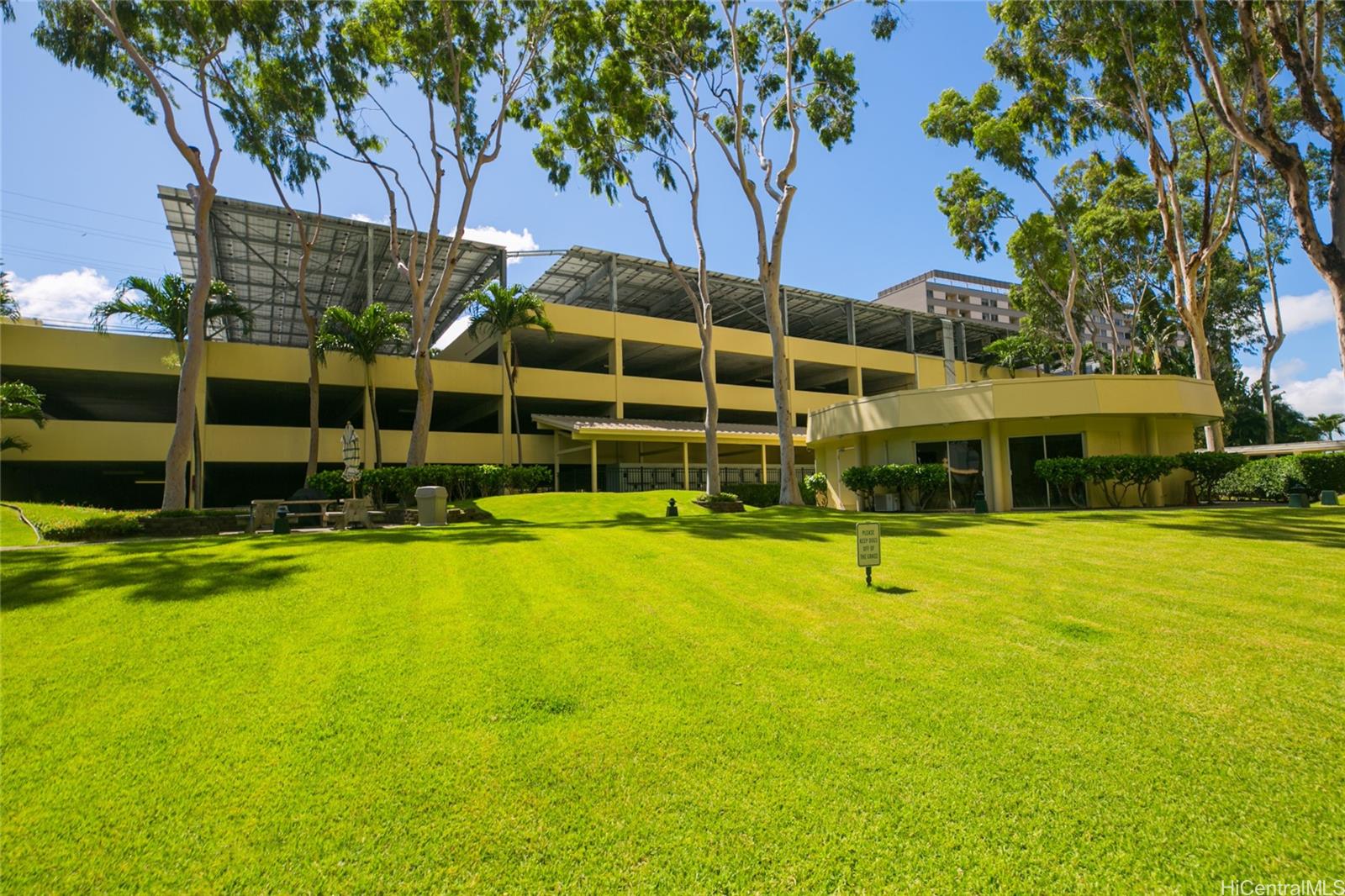 Century West condo # 807, Honolulu, Hawaii - photo 24 of 25