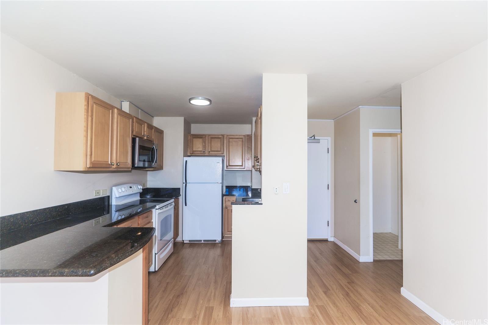 Century West condo # 807, Honolulu, Hawaii - photo 6 of 25