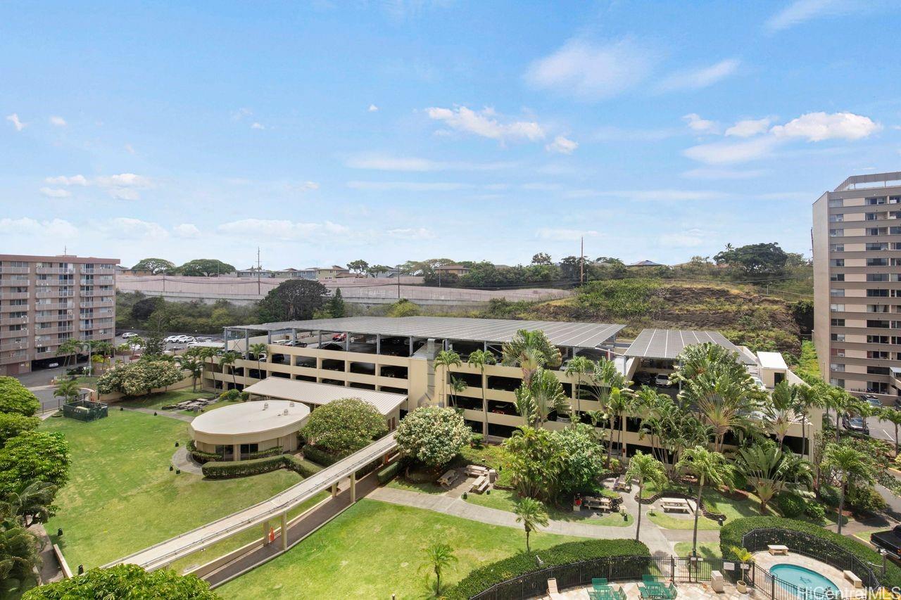 Century West condo # 811, Honolulu, Hawaii - photo 12 of 21