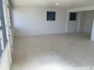 317 Hanamaulu St Honolulu - Rental - photo 10 of 22