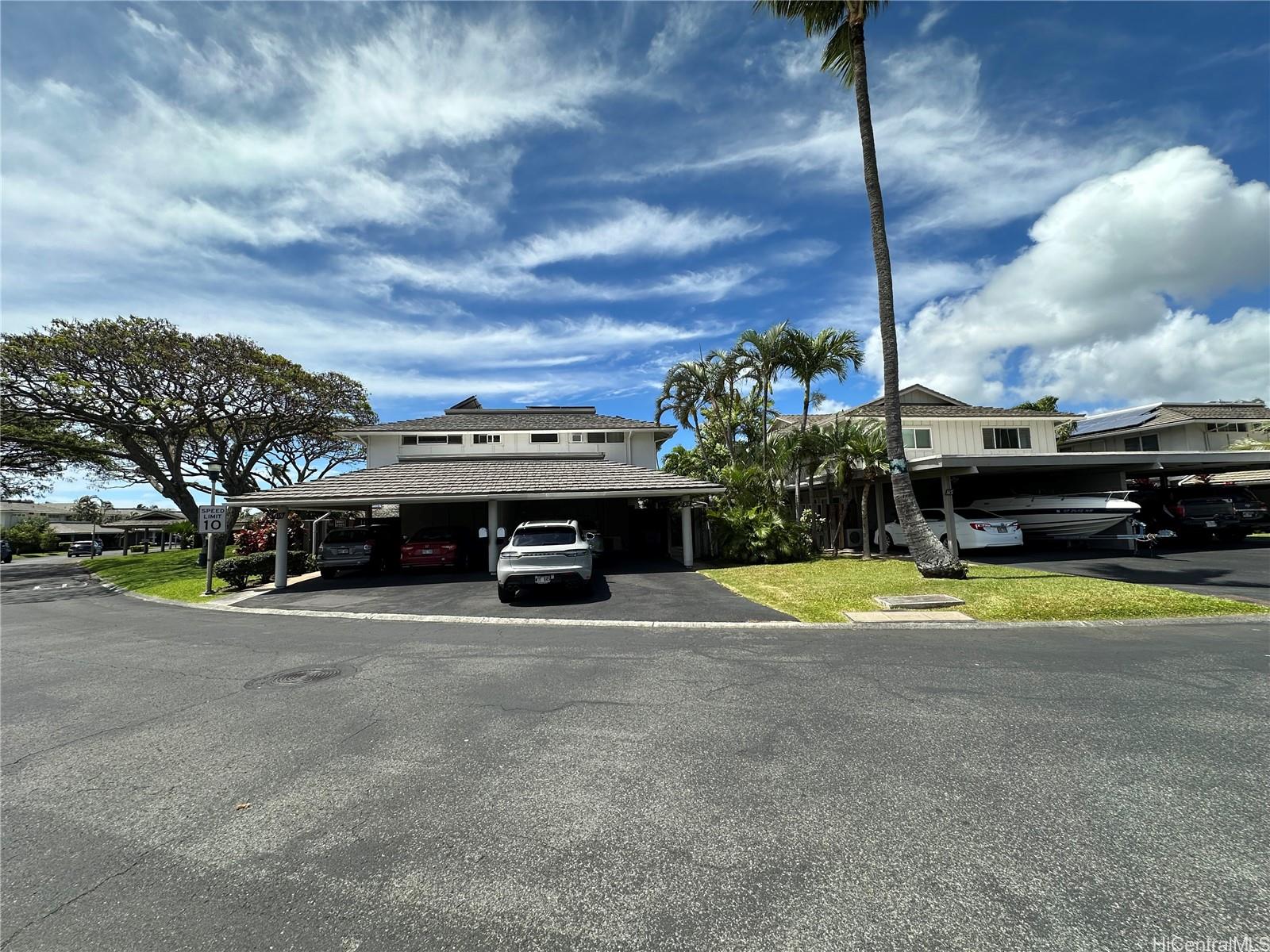 317 Opihikao Pl townhouse # 432, Honolulu, Hawaii - photo 2 of 18
