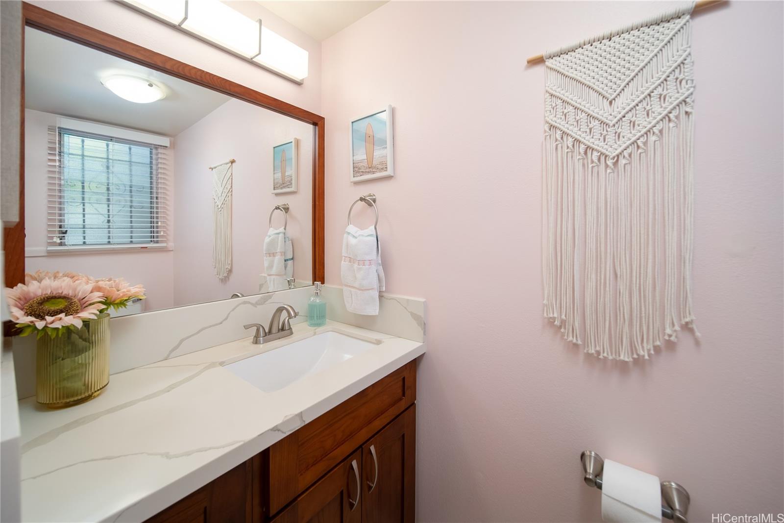 Aikahi Gardens condo # 702, Kailua, Hawaii - photo 12 of 25