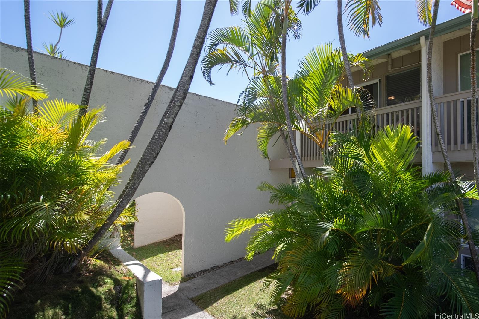 Aikahi Gardens condo # 702, Kailua, Hawaii - photo 23 of 25