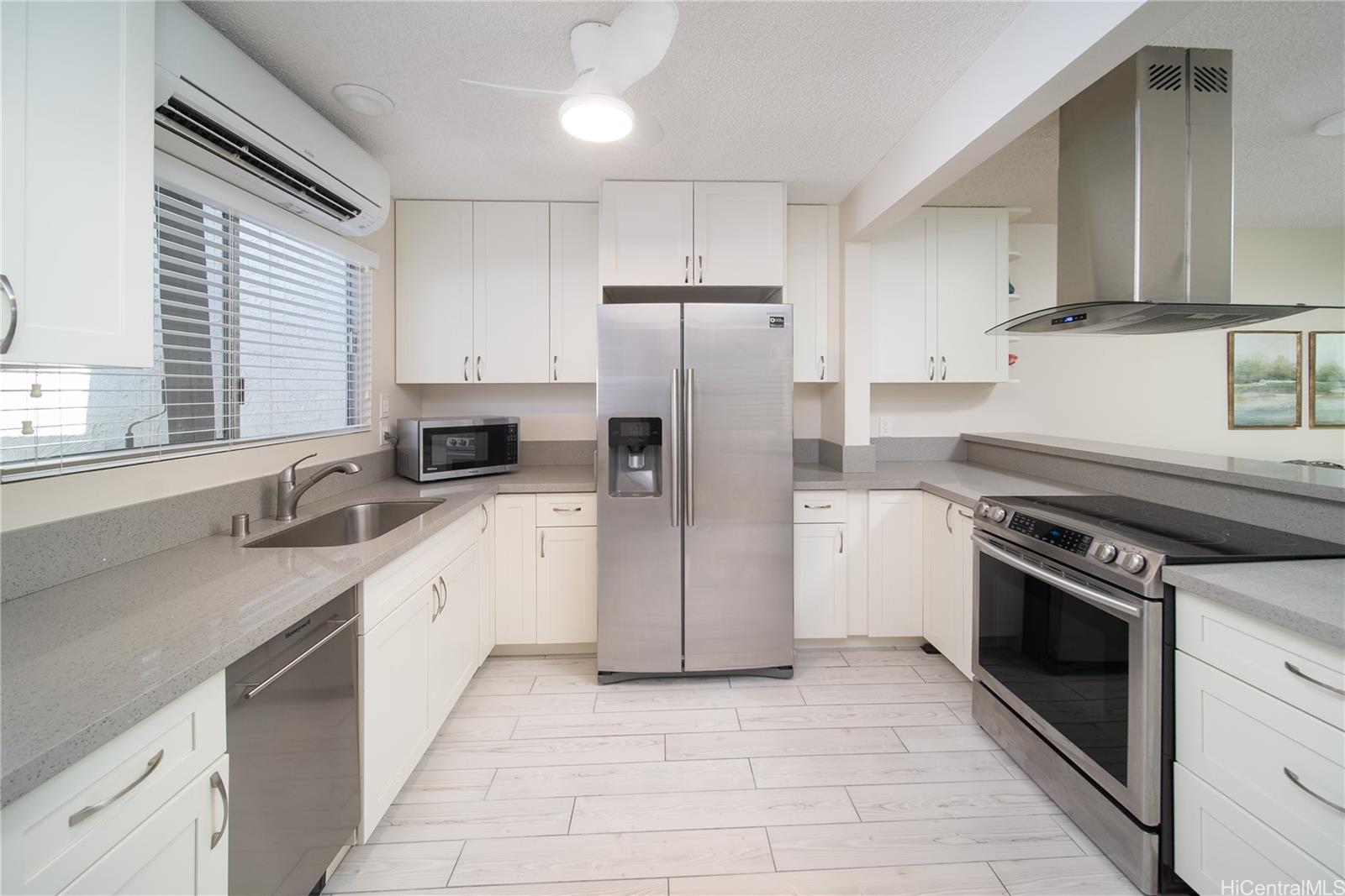 Aikahi Gardens condo # 702, Kailua, Hawaii - photo 9 of 25