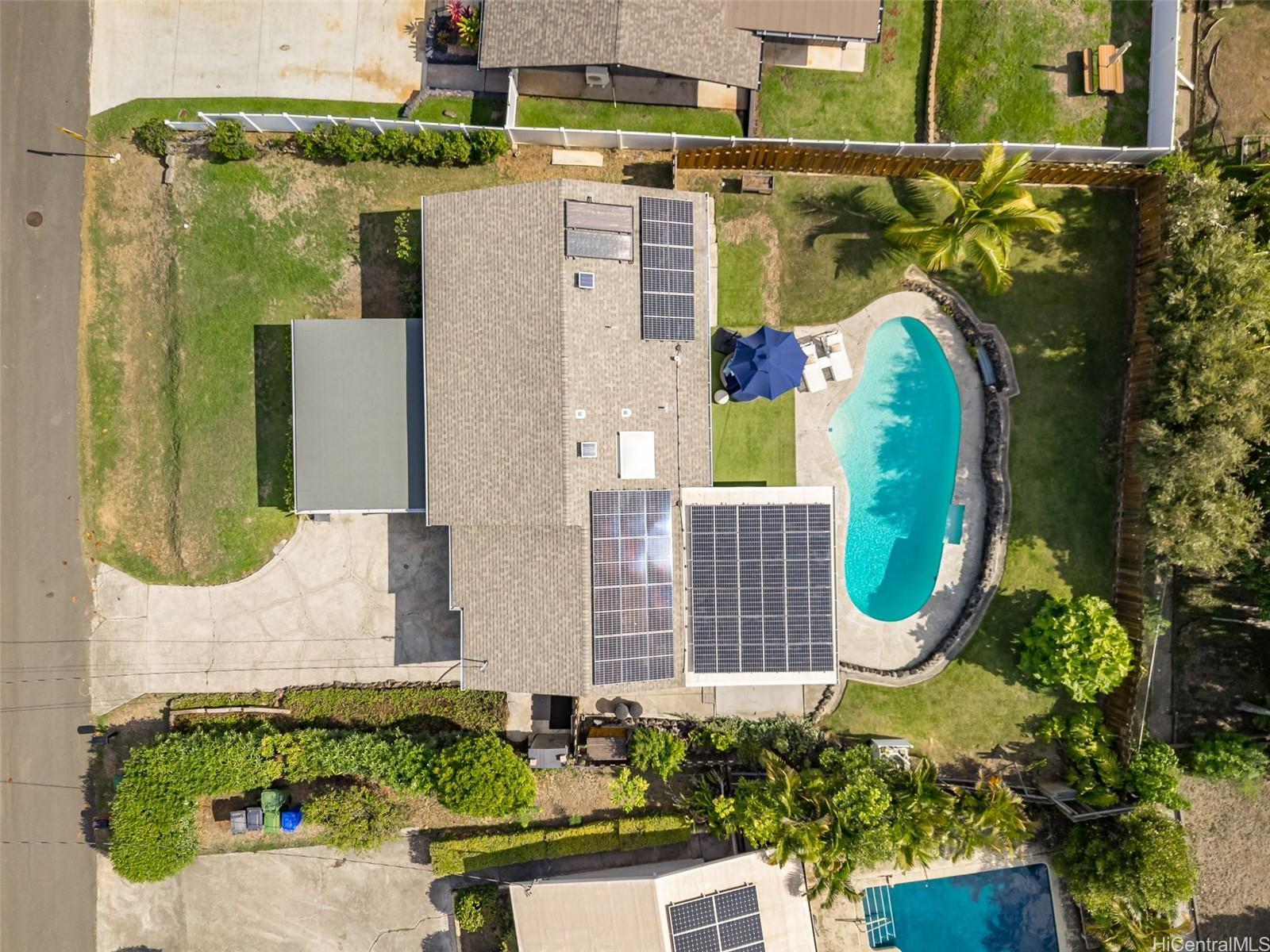 319  Iliaina Street Kalaheo Hillside, Kailua home - photo 2 of 25