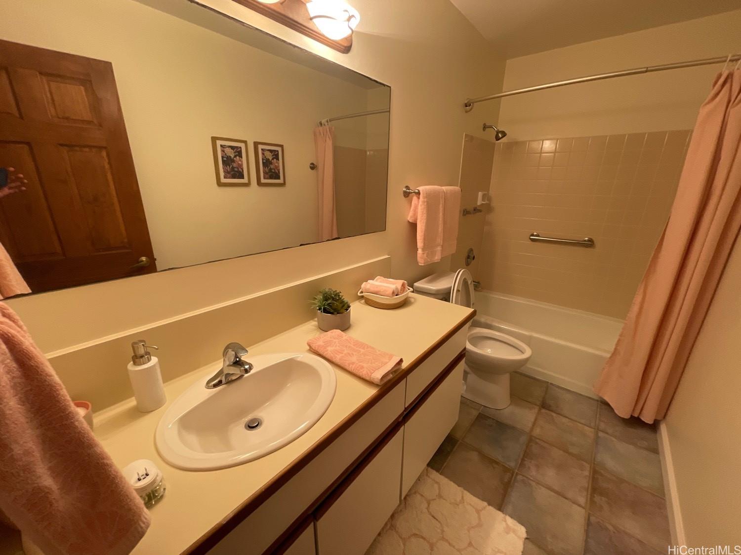 319 Kaelepulu Drive townhouse # 202, Kailua, Hawaii - photo 11 of 16