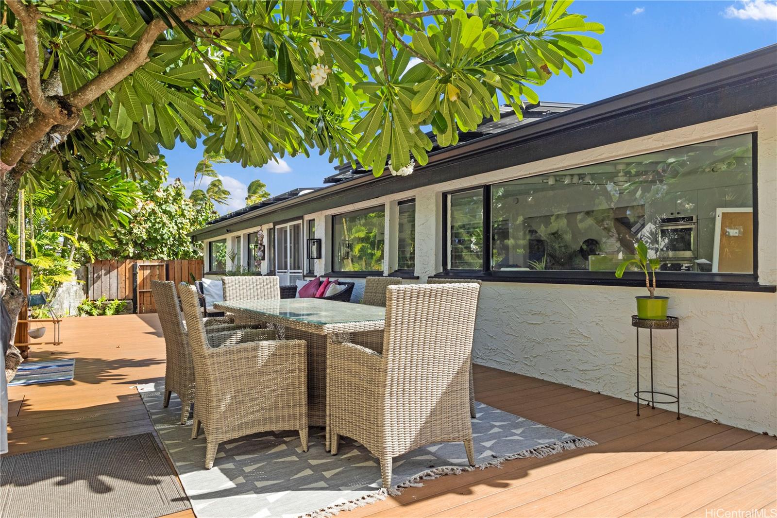 32  Pilipu Place Beachside, Kailua home - photo 17 of 25