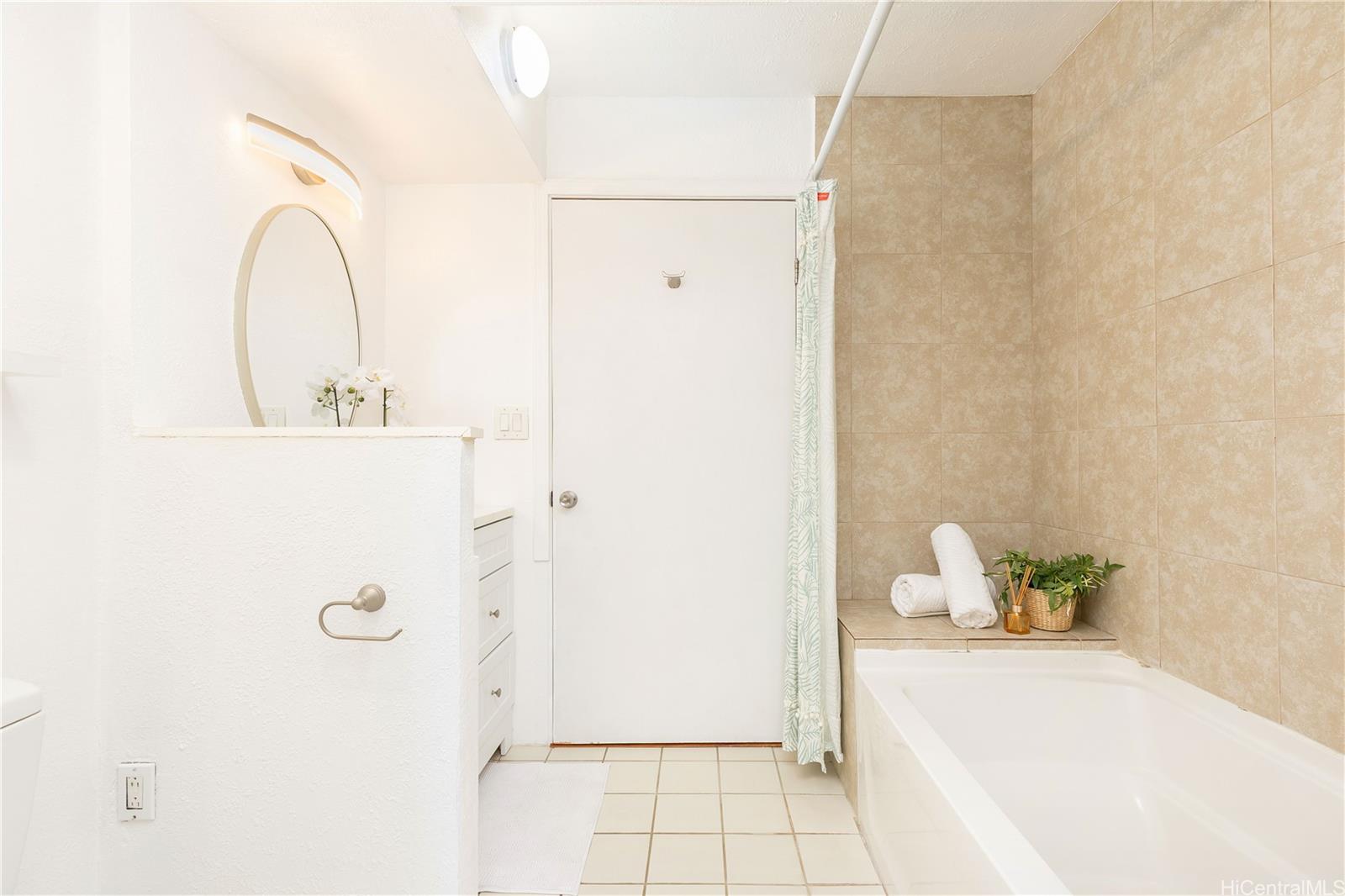 Monte Vista condo # 1105, Honolulu, Hawaii - photo 15 of 25