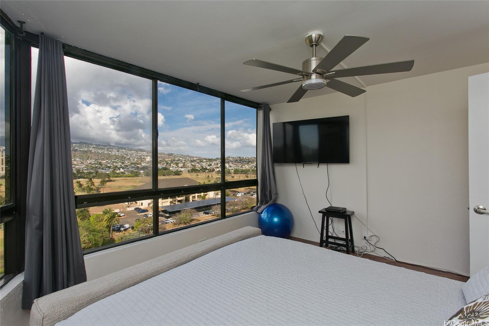 Monte Vista condo # 1203, Honolulu, Hawaii - photo 11 of 22