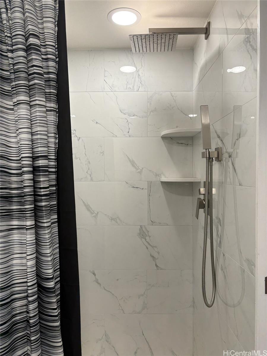 Monte Vista condo # 1203, Honolulu, Hawaii - photo 15 of 22