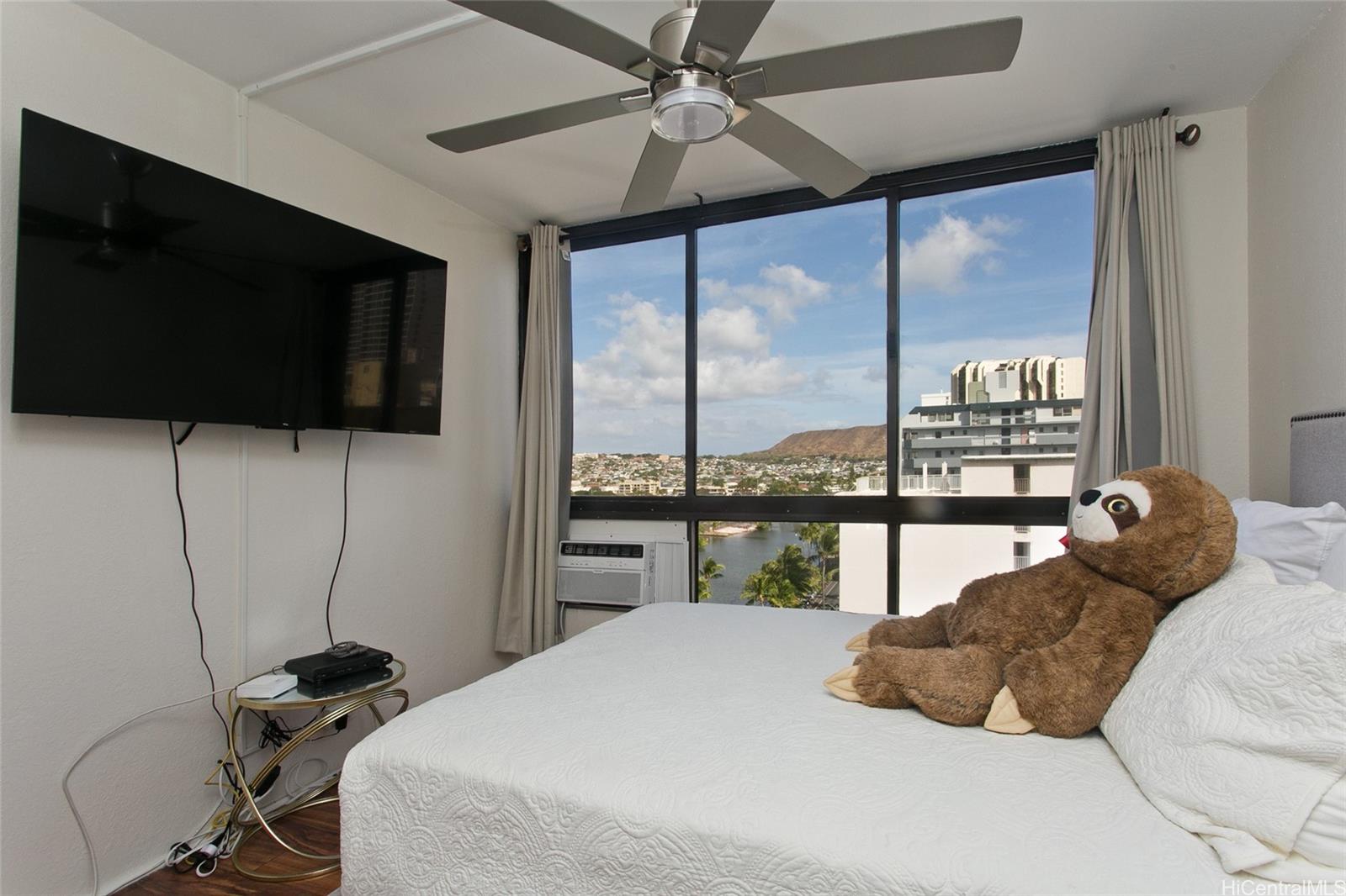 Monte Vista condo # 1203, Honolulu, Hawaii - photo 16 of 22