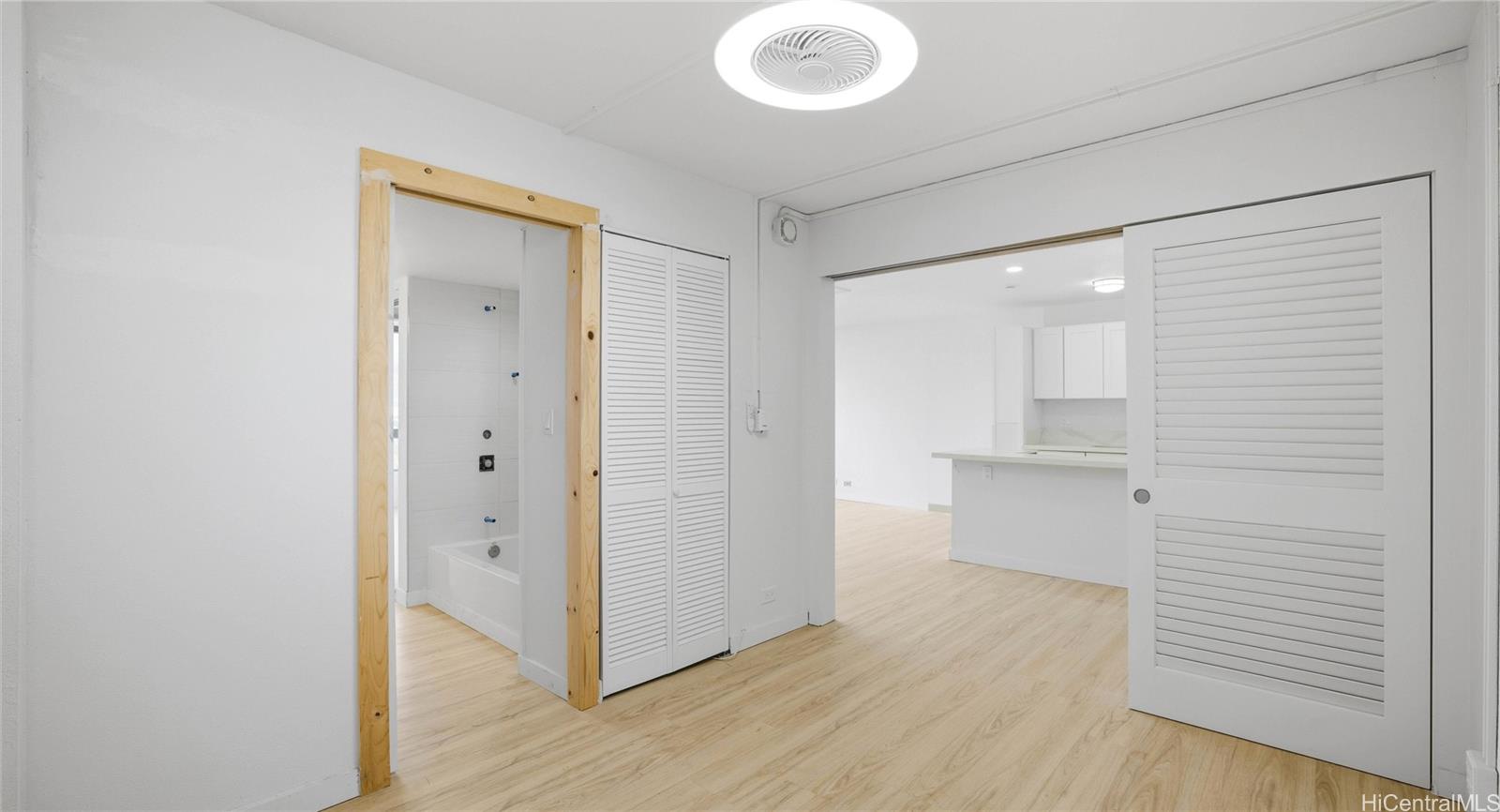 Monte Vista condo # 1204, Honolulu, Hawaii - photo 14 of 20