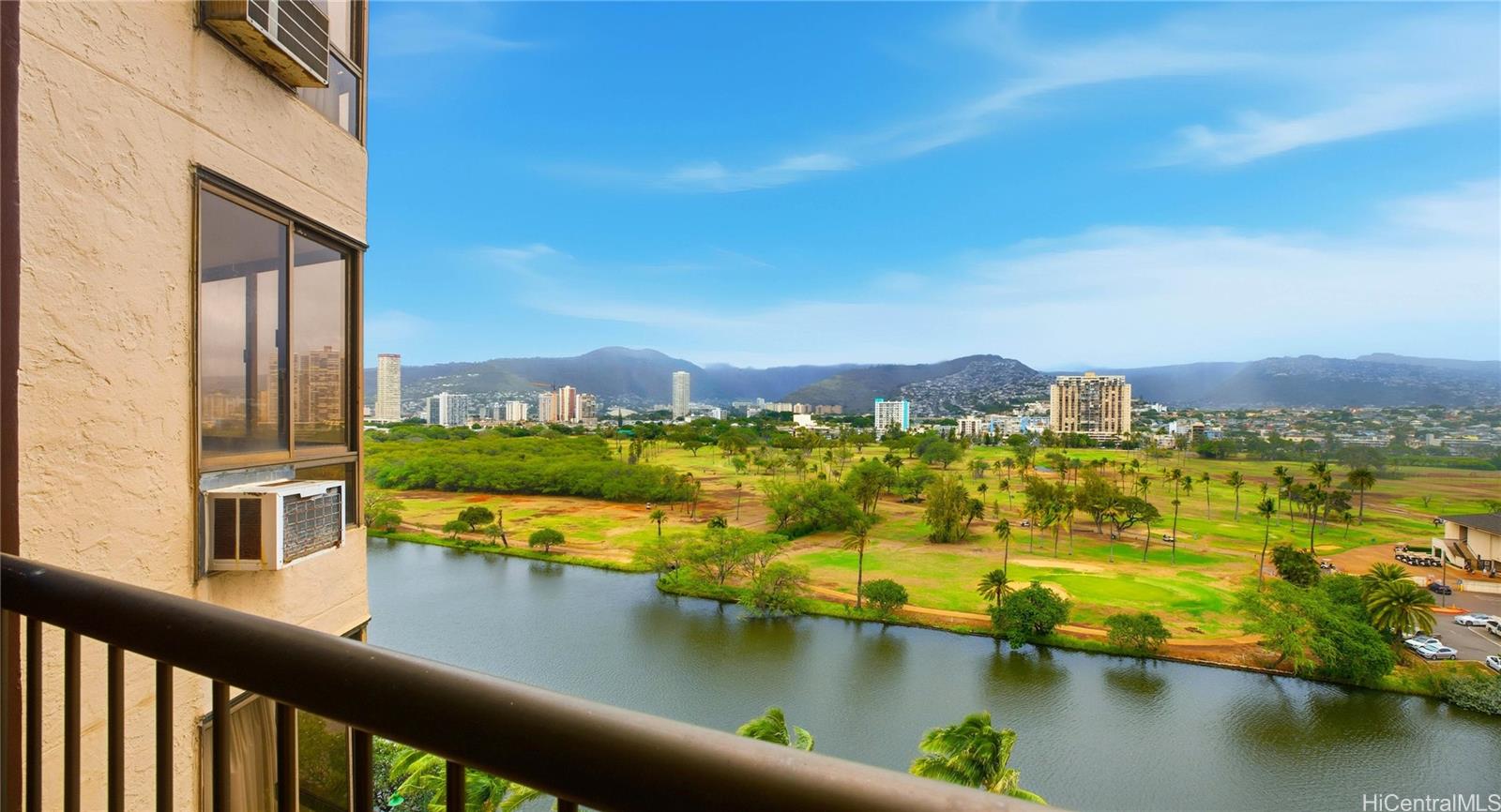 Monte Vista condo # 1204, Honolulu, Hawaii - photo 7 of 20