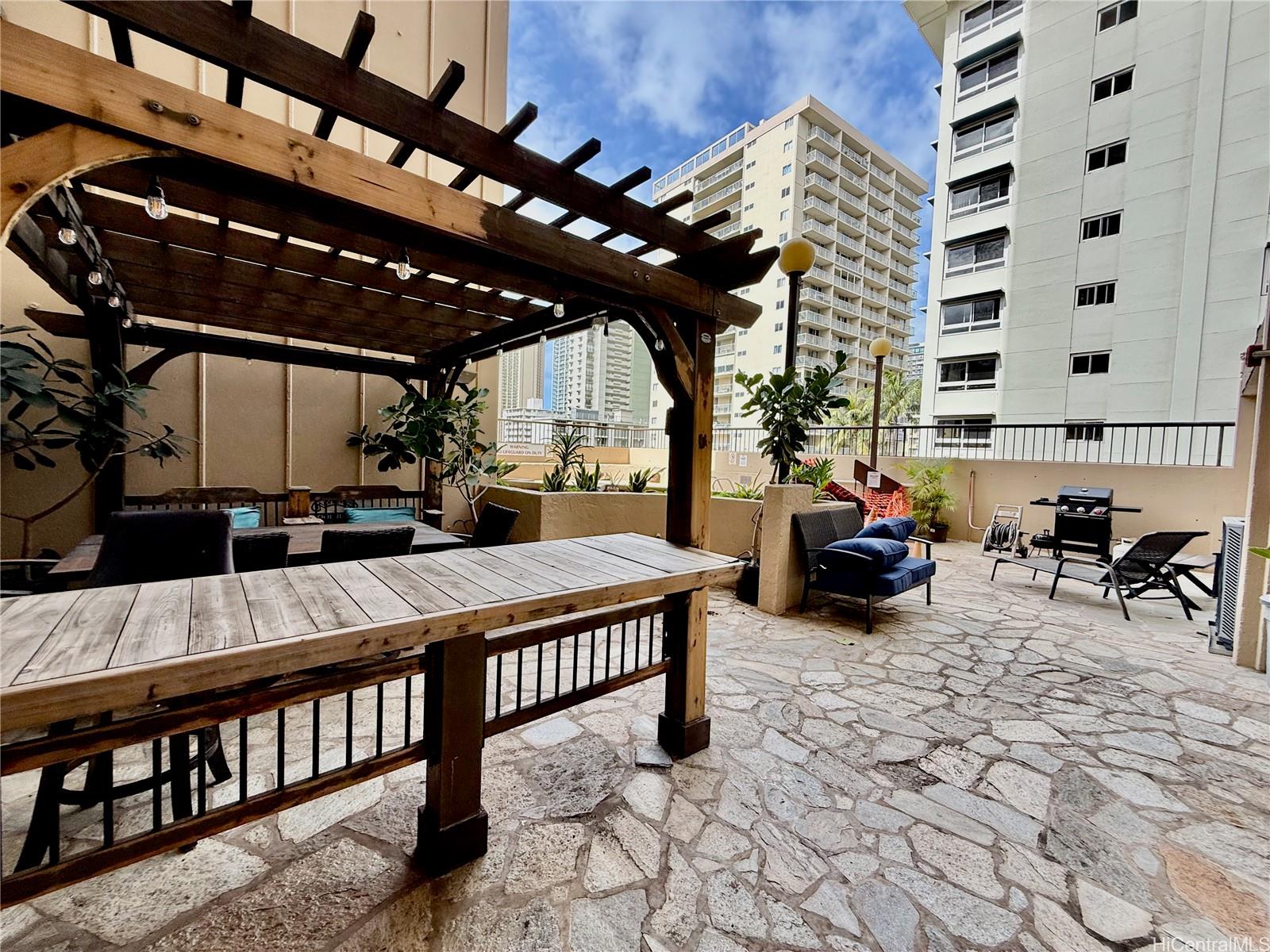 Monte Vista condo # 1603, Honolulu, Hawaii - photo 17 of 18