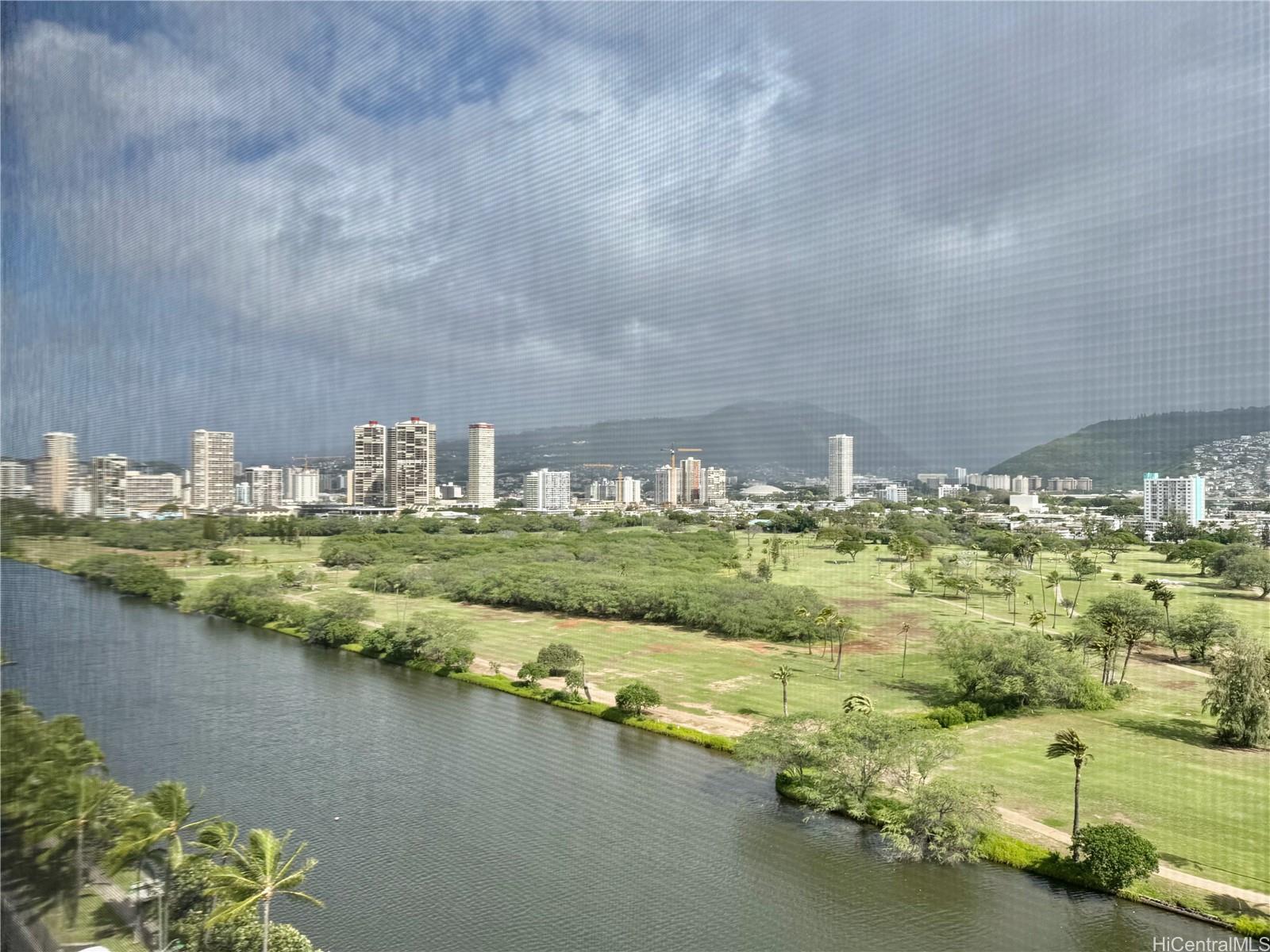 Monte Vista condo # 1603, Honolulu, Hawaii - photo 7 of 18