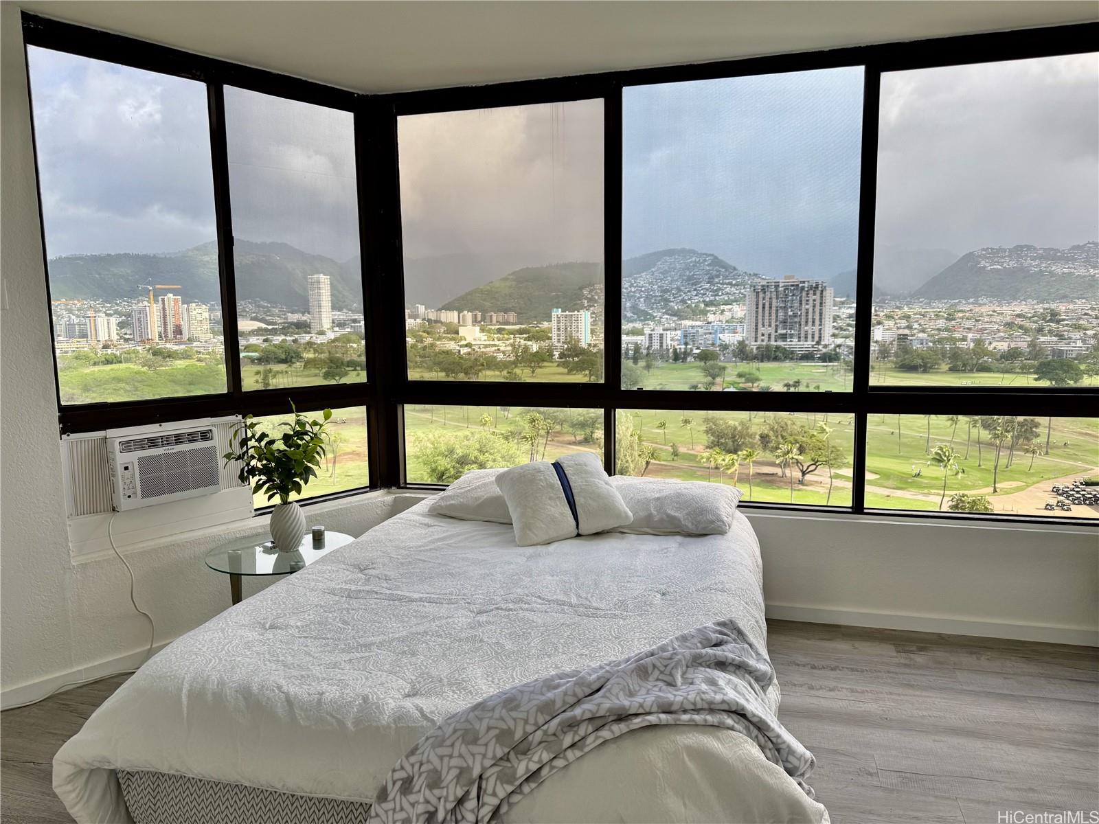 Monte Vista condo # 1603, Honolulu, Hawaii - photo 9 of 18