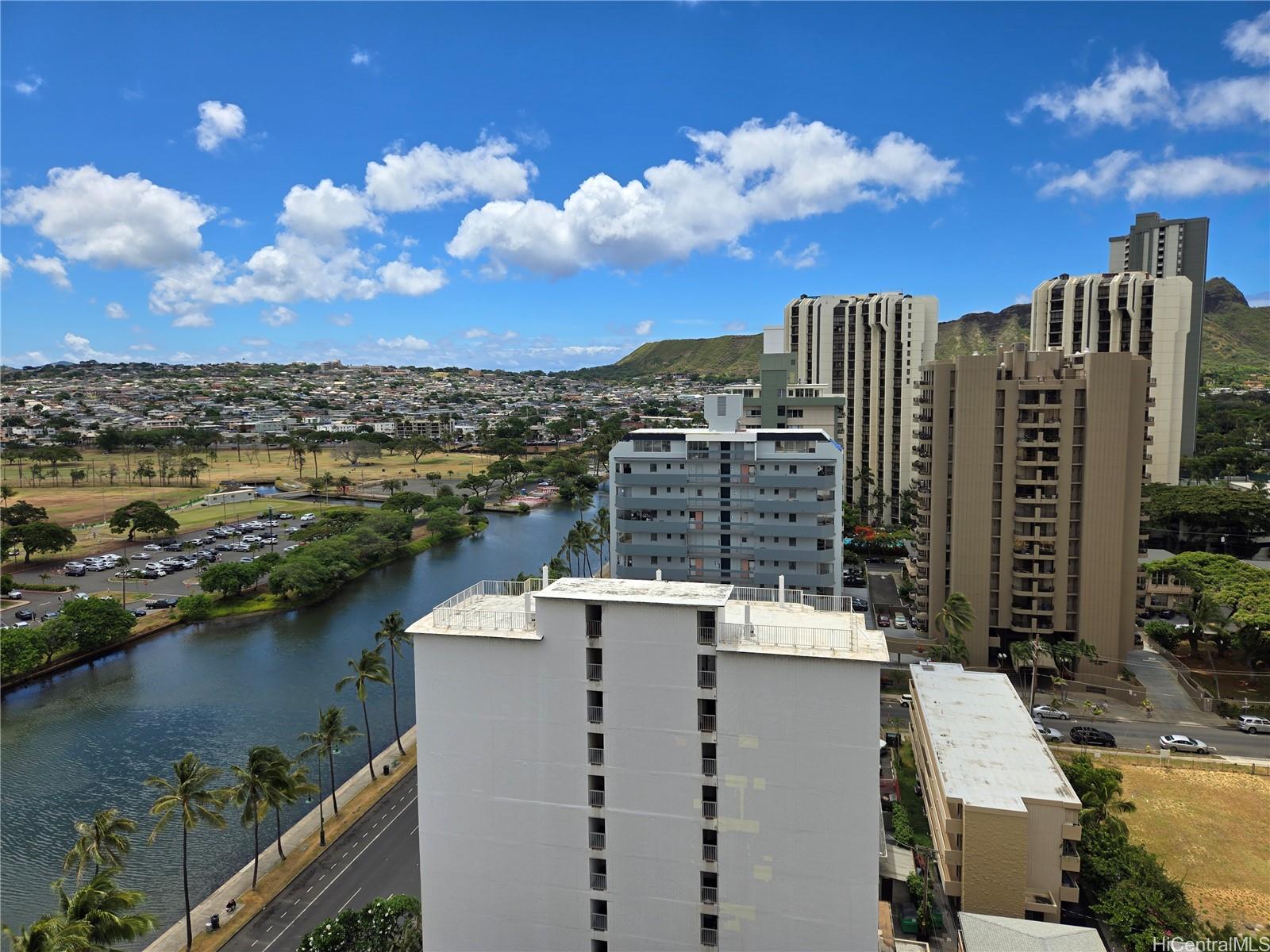 Monte Vista condo # 1801, Honolulu, Hawaii - photo 5 of 13