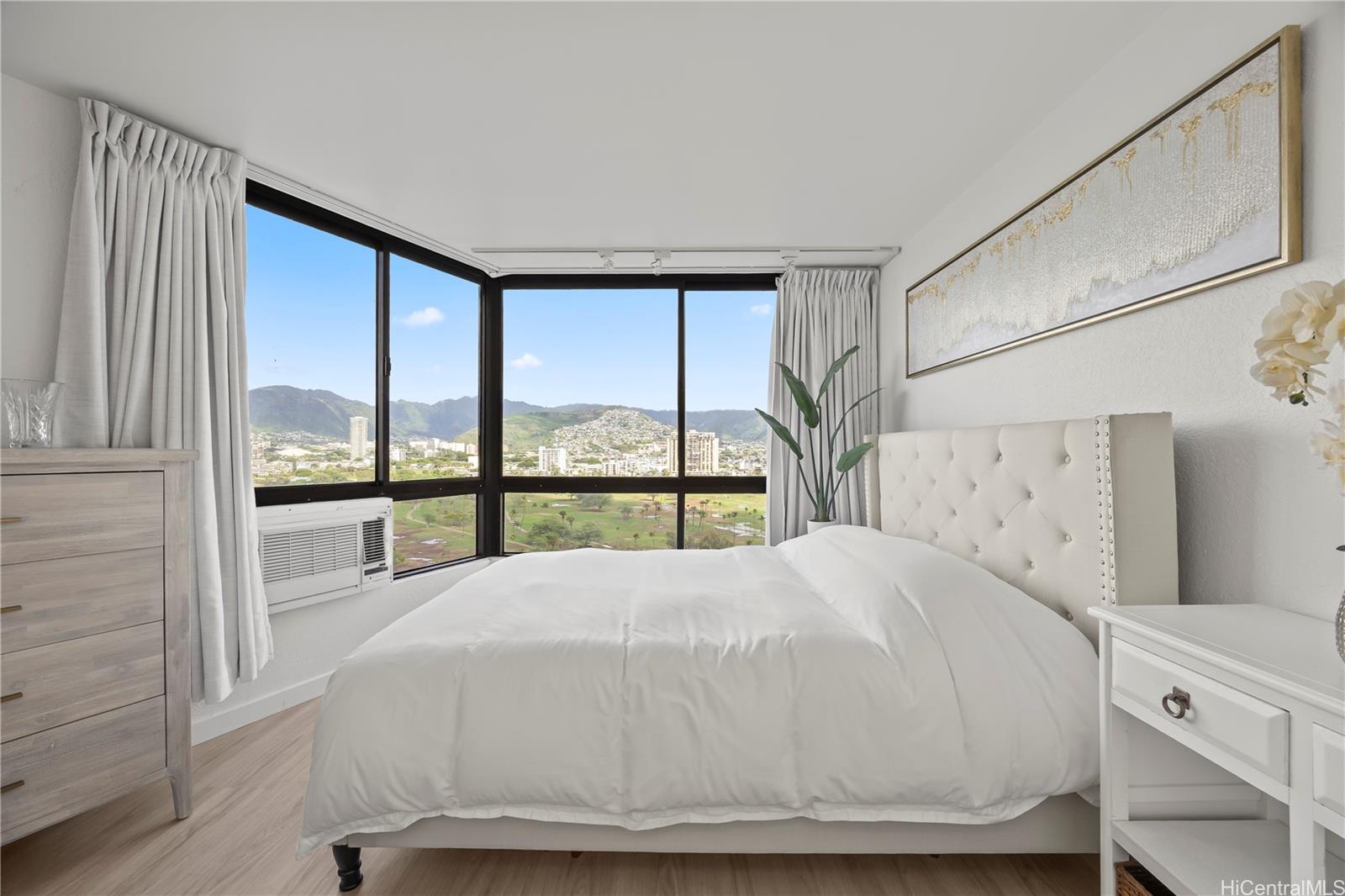 Monte Vista condo # 1905, Honolulu, Hawaii - photo 17 of 24