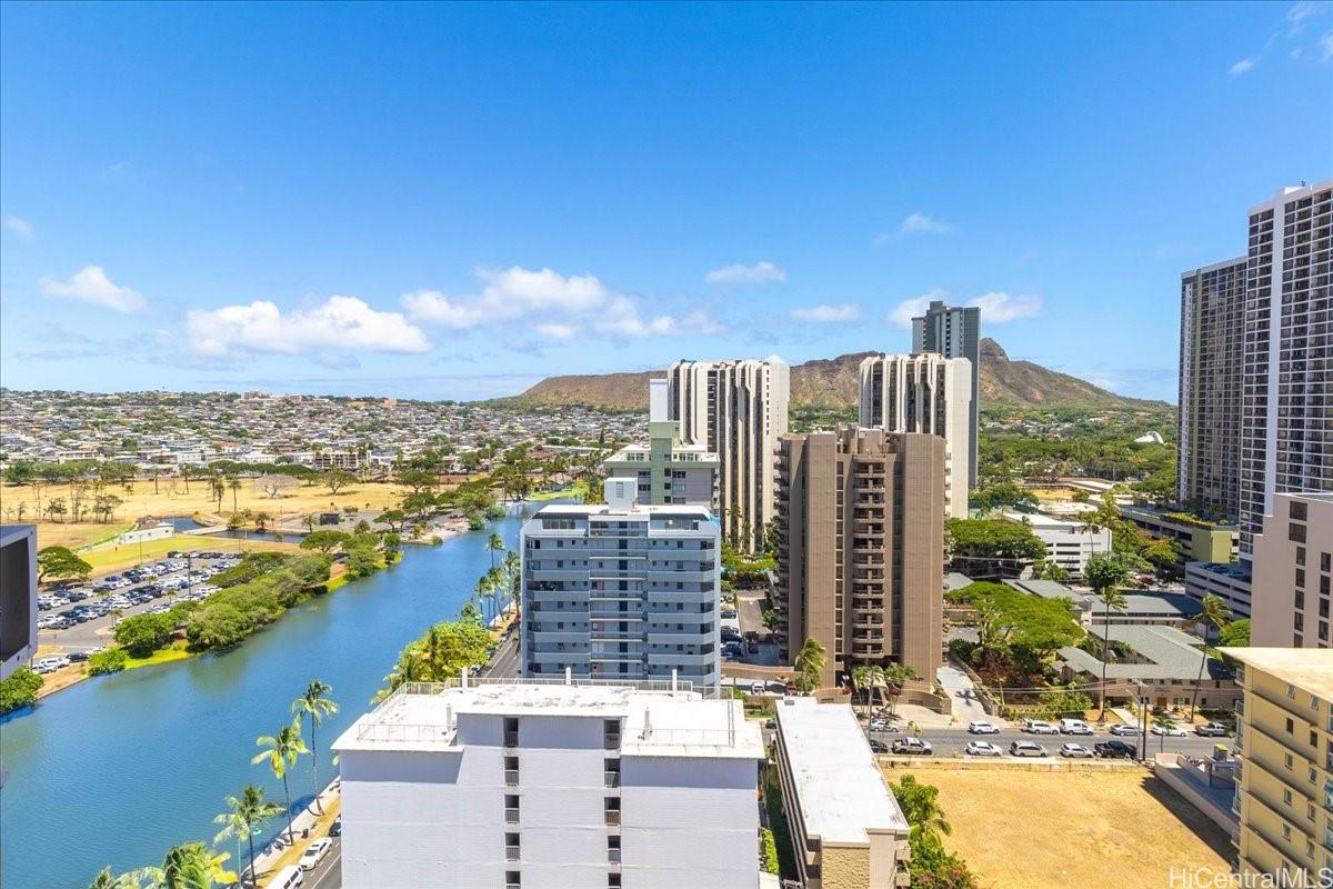 Monte Vista condo # 2101, Honolulu, Hawaii - photo 14 of 19