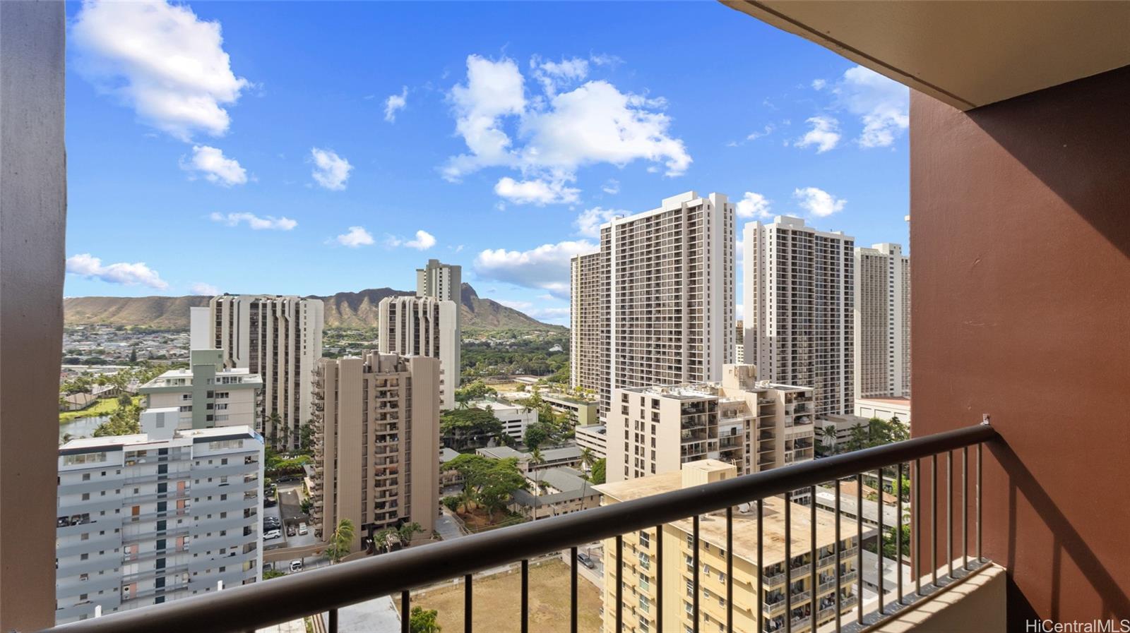 Monte Vista condo # 2201, Honolulu, Hawaii - photo 18 of 20