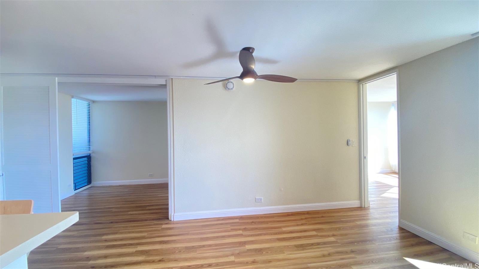 320 Liliuokalani Ave Honolulu - Rental - photo 7 of 16