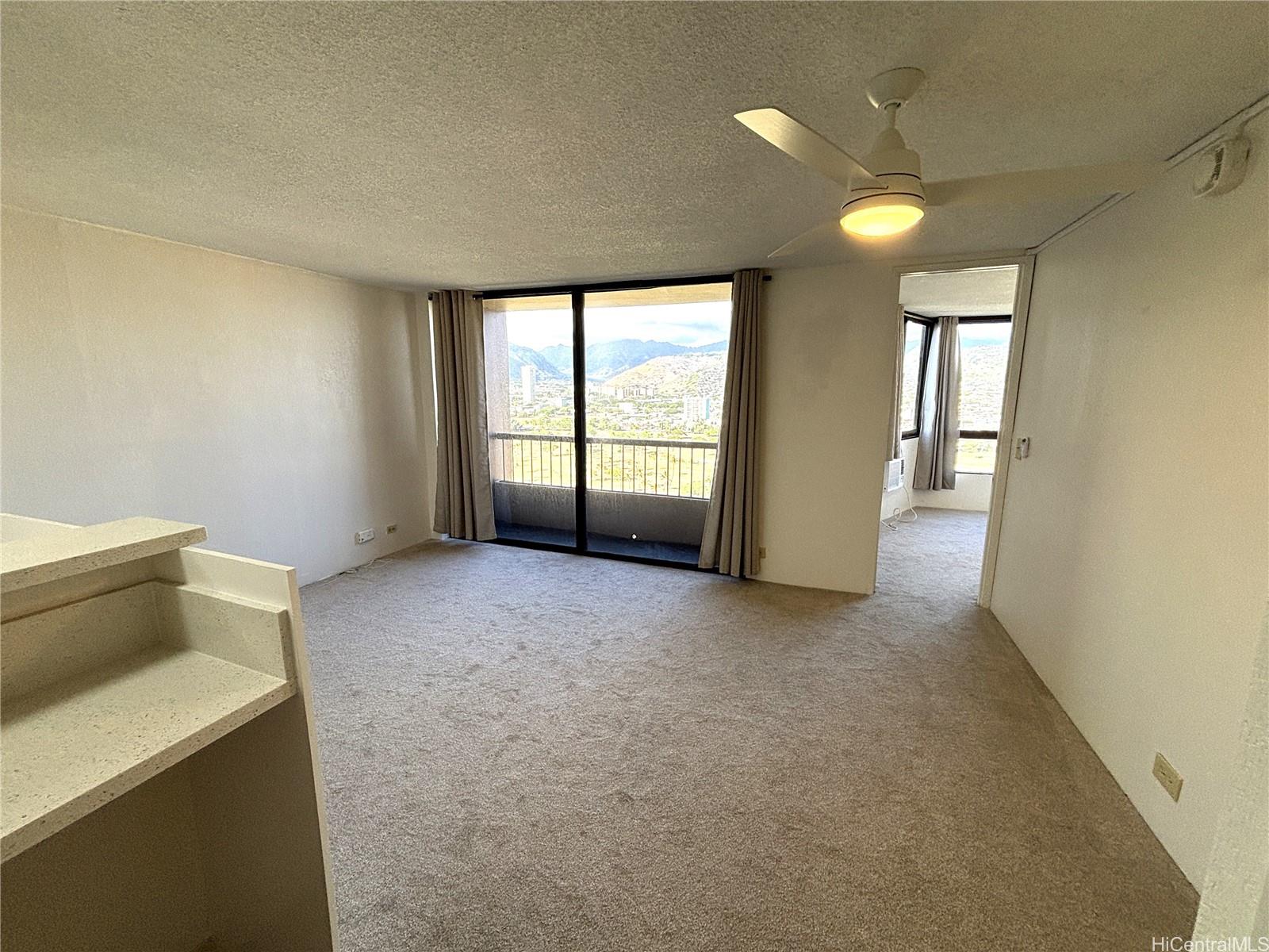 Monte Vista condo # 2405, Honolulu, Hawaii - photo 2 of 22