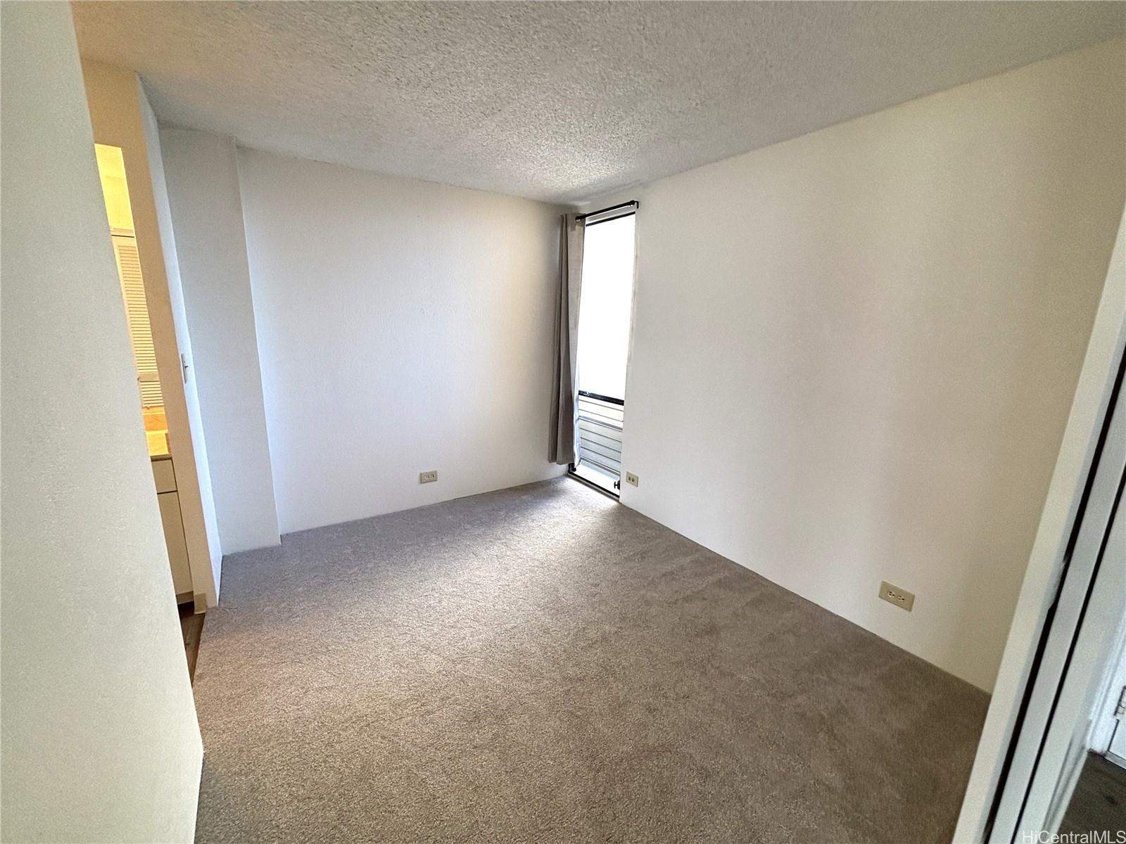 Monte Vista condo # 2405, Honolulu, Hawaii - photo 15 of 22