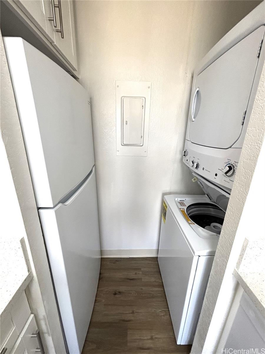 Monte Vista condo # 2405, Honolulu, Hawaii - photo 17 of 22