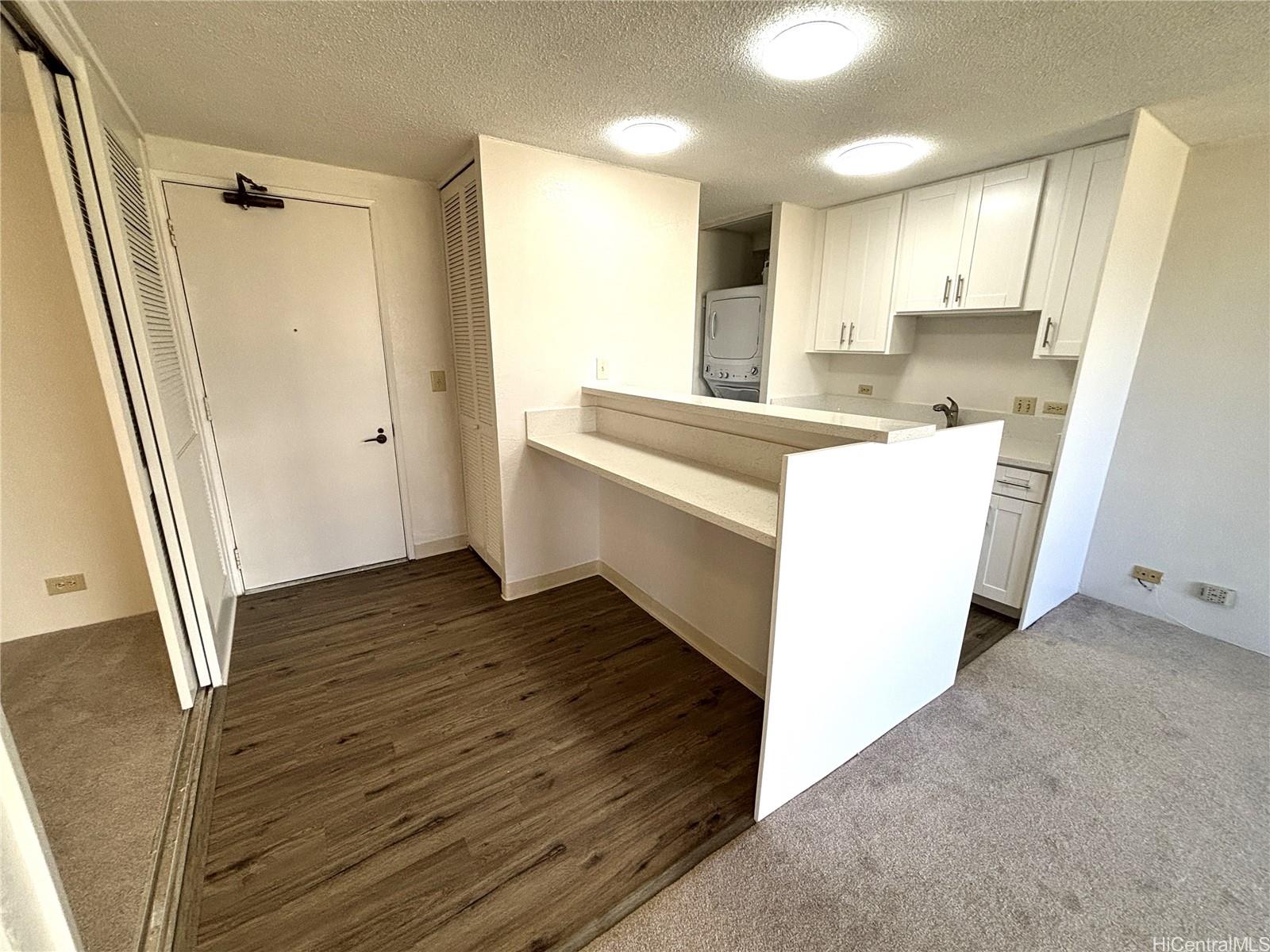 Monte Vista condo # 2405, Honolulu, Hawaii - photo 6 of 22