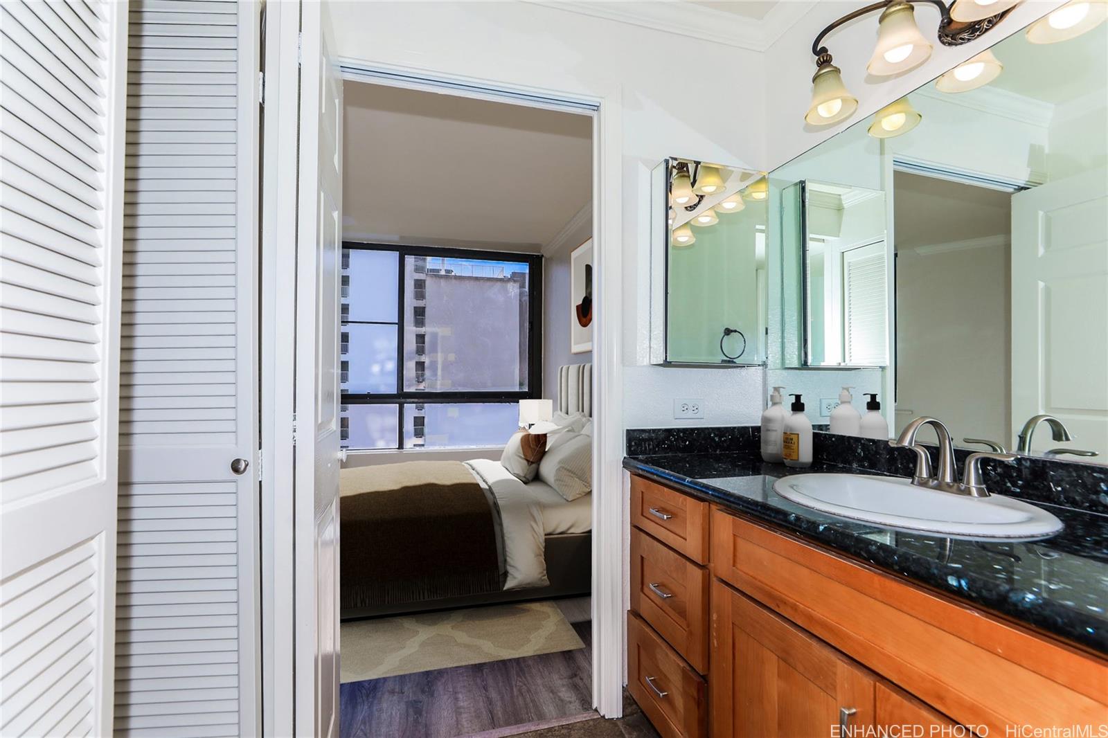 Monte Vista condo # 702, Honolulu, Hawaii - photo 13 of 25