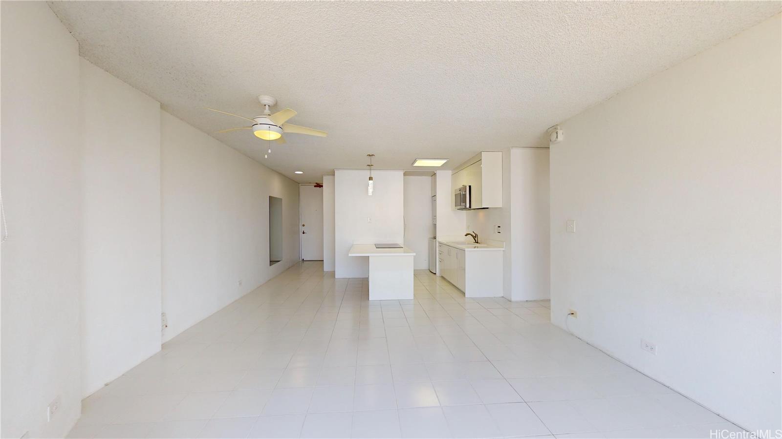 320 Liliuokalani Ave Honolulu - Rental - photo 5 of 25