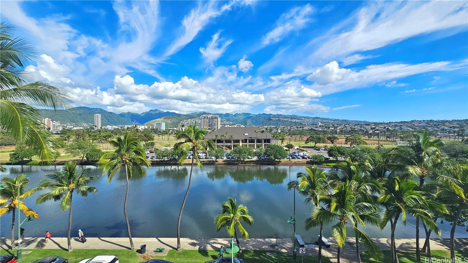 320 Ohua Ave Honolulu - Rental - photo 4 of 11