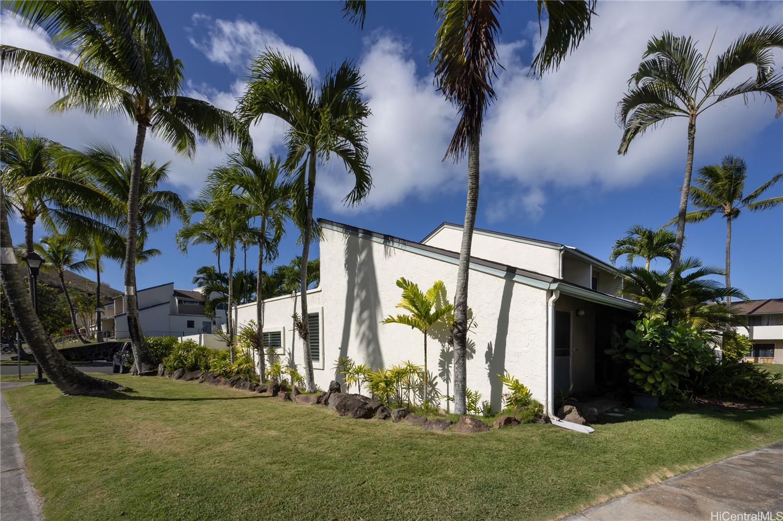 320-1 Molo Street townhouse # 1901, Kailua, Hawaii - photo 17 of 18