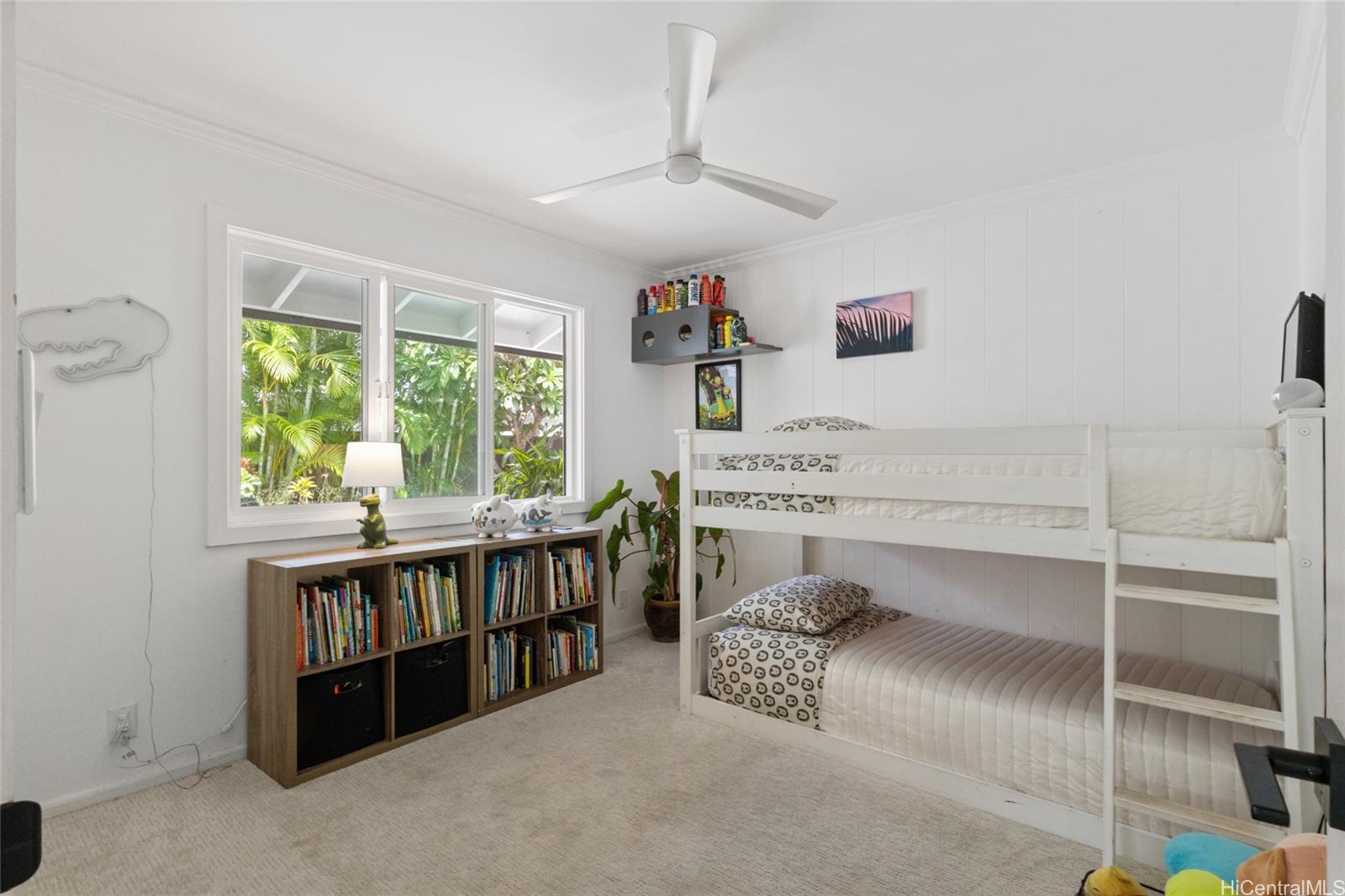 321  Kealahou Place Coconut Grove, Kailua home - photo 17 of 25