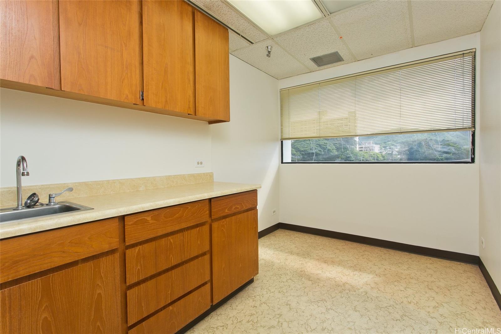 321 N Kuakini St Honolulu Oahu commercial real estate photo13 of 15