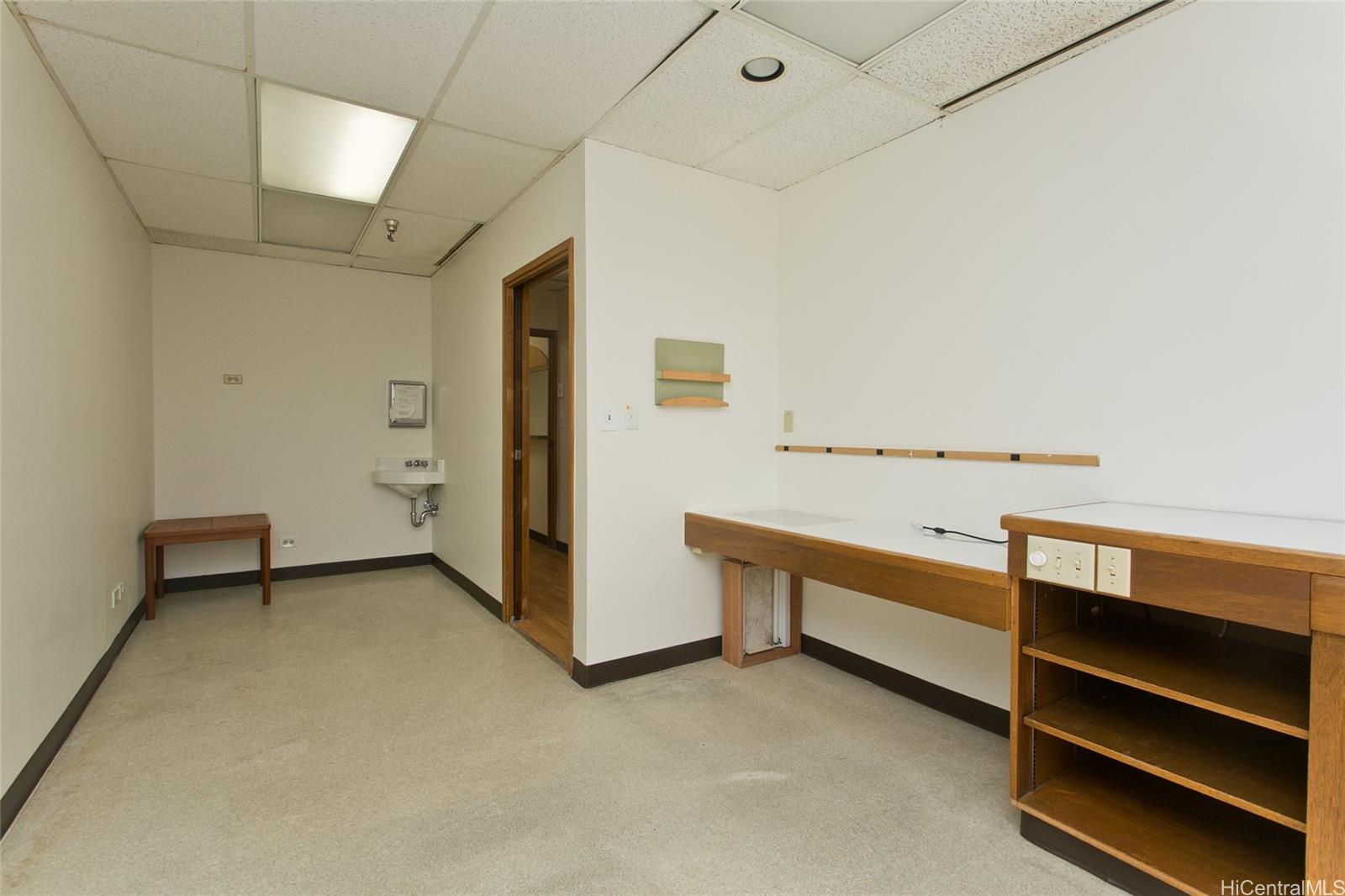 321 N Kuakini St Honolulu Oahu commercial real estate photo14 of 15