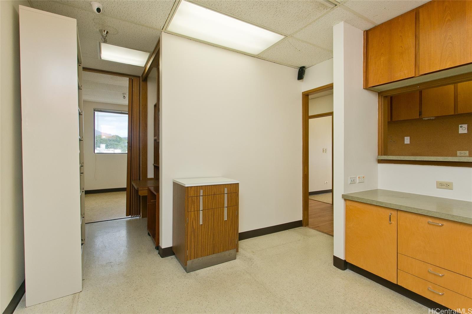 321 N Kuakini St Honolulu Oahu commercial real estate photo5 of 15